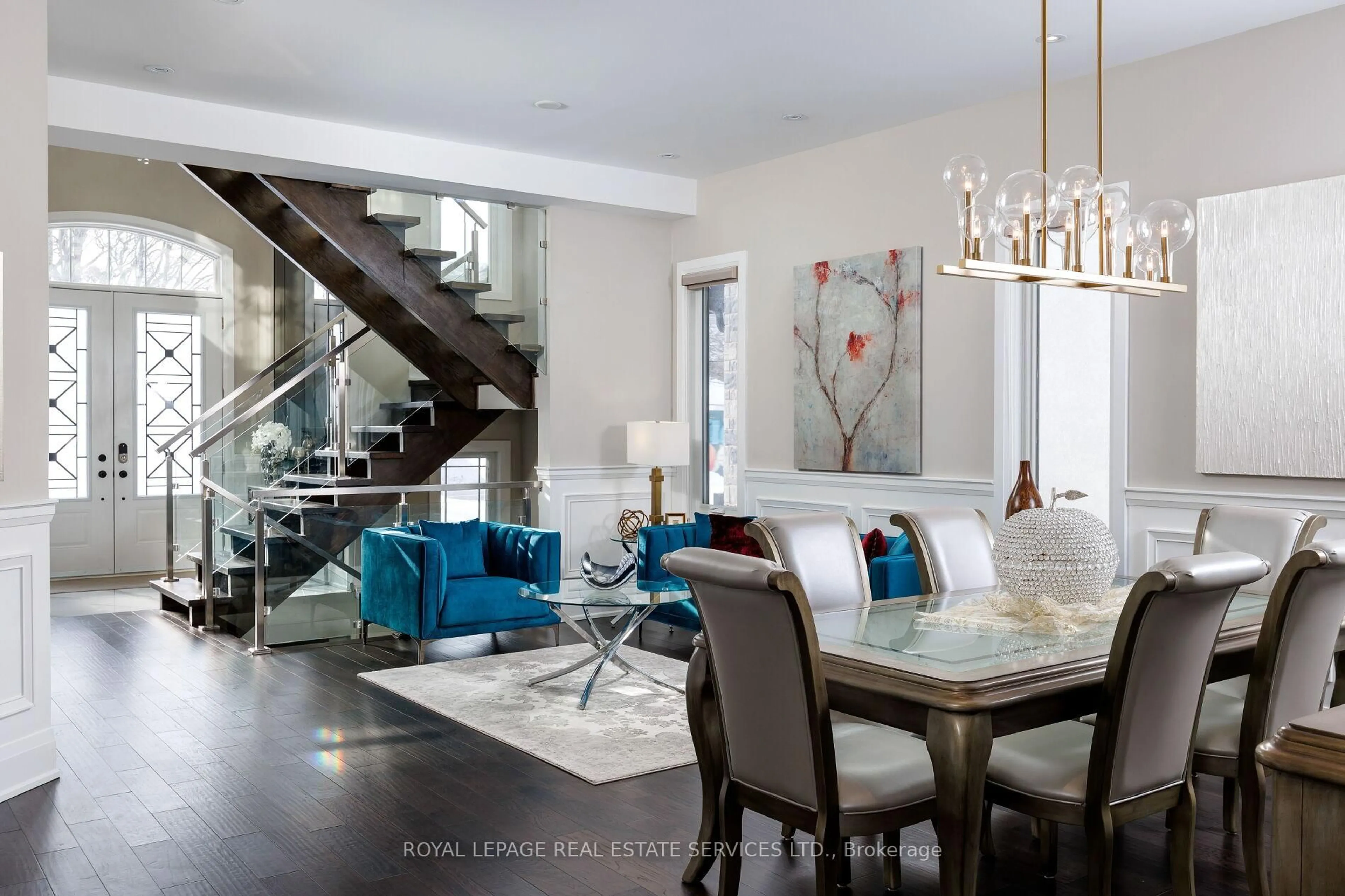 Dining room, unknown for 175 Burloak Dr, Oakville Ontario L6L 6E6