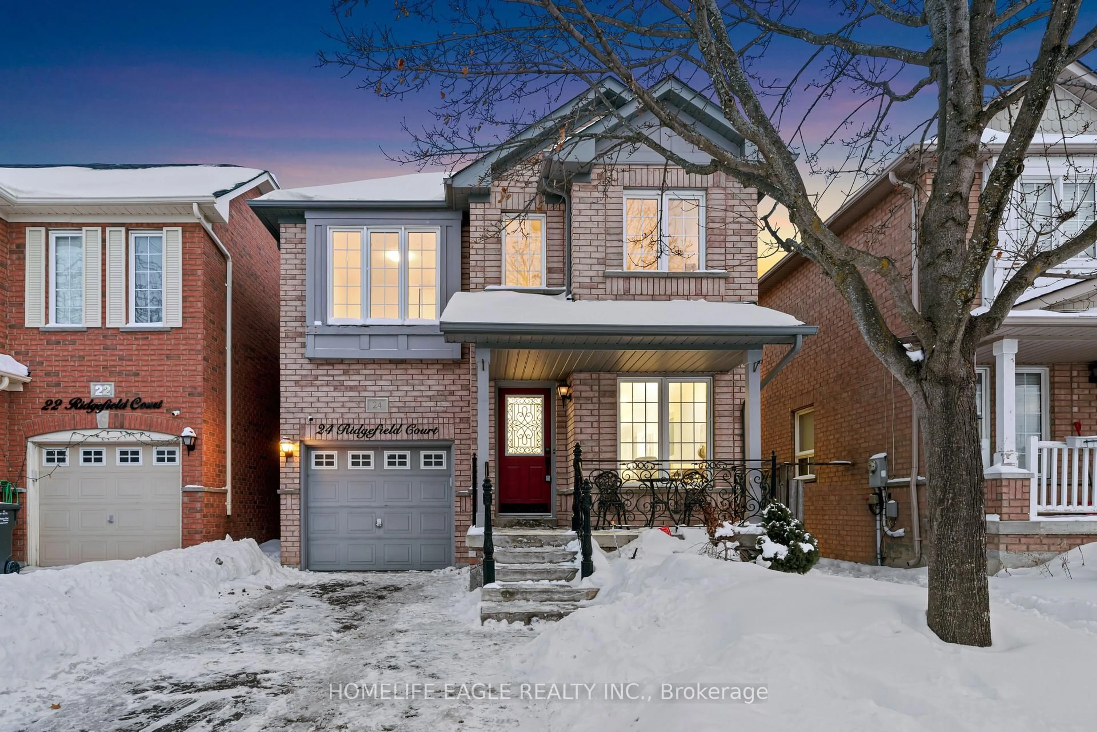 Home with brick exterior material, street for 24 Ridgefield Crt, Brampton Ontario L6P 1B4