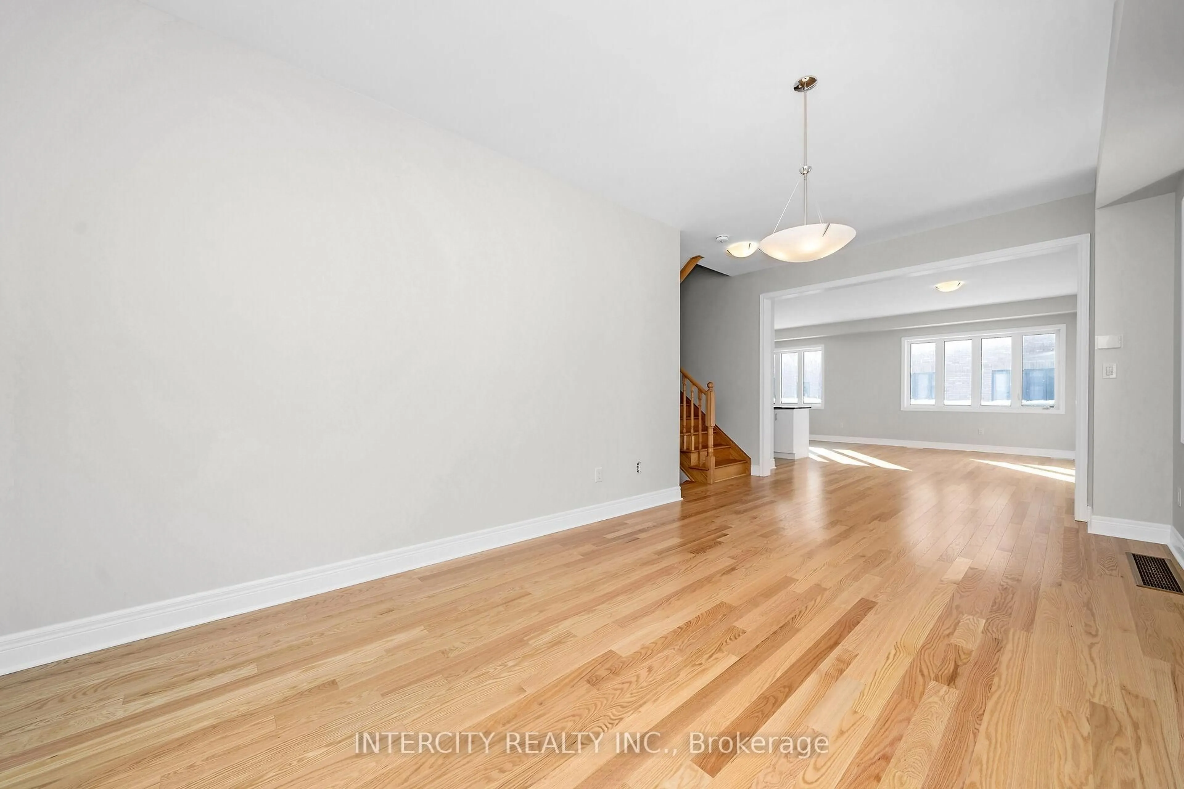 Unknown for 26 Kessler Dr #Lot 121, Brampton Ontario L6R 4G2