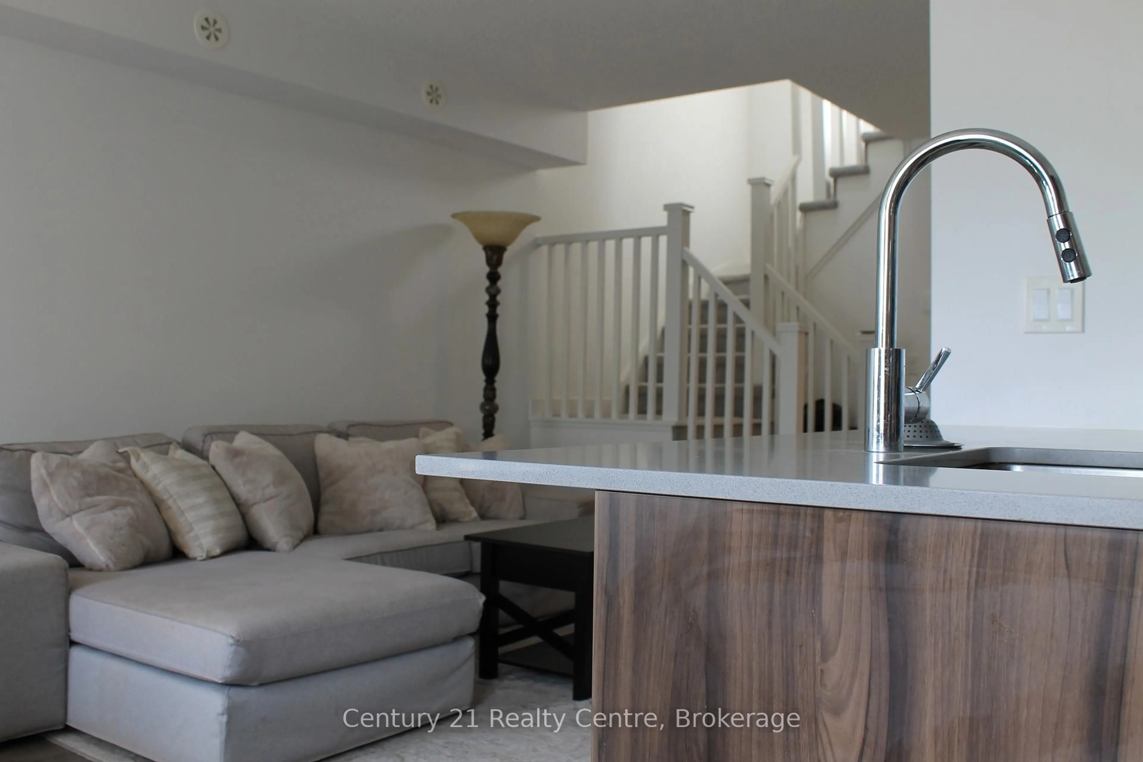 Unknown for 1127 Cooke Blvd #507, Burlington Ontario L5M 7C5