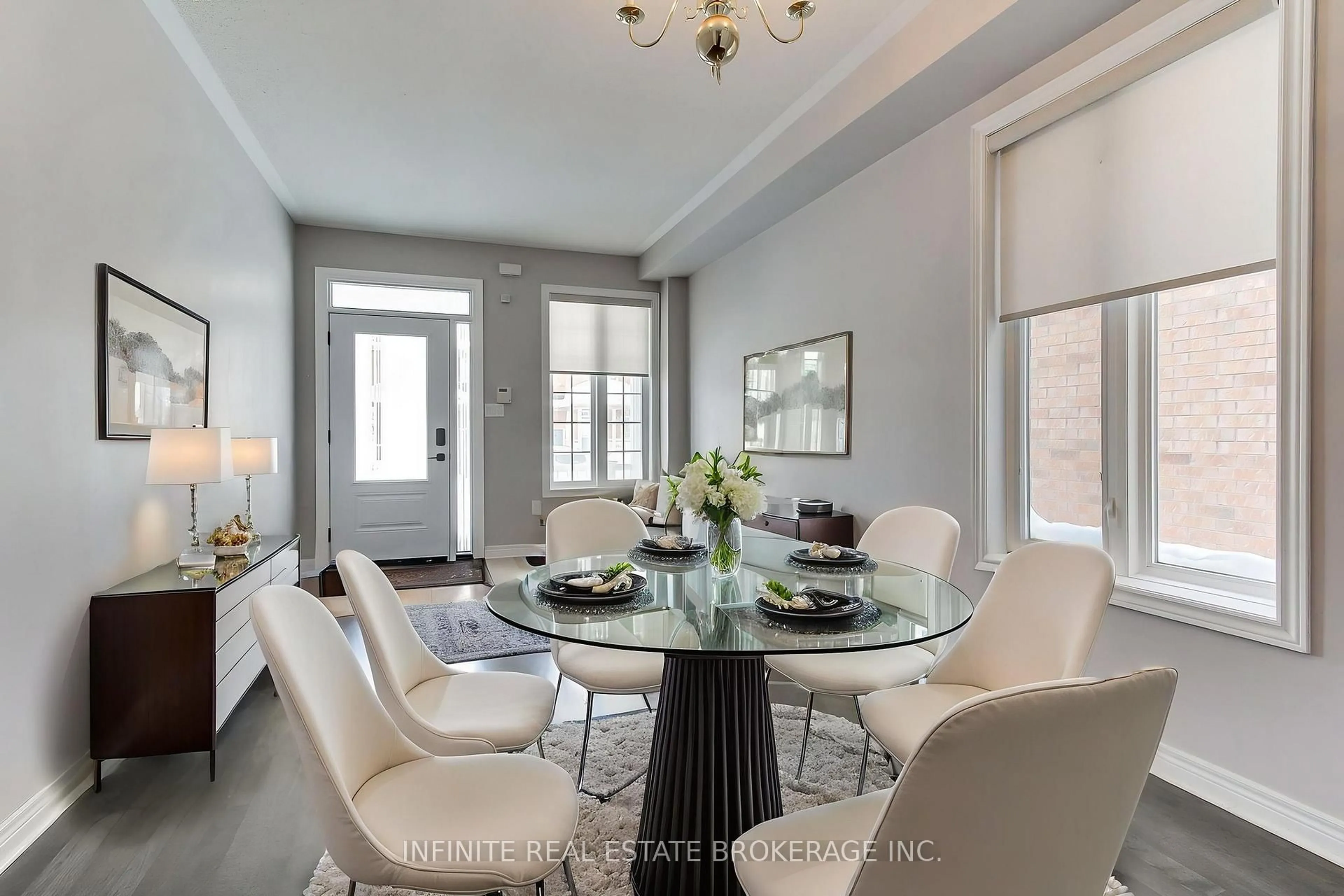 Dining room, unknown for 3699 Bloomington Cres, Mississauga Ontario L5M 0A2