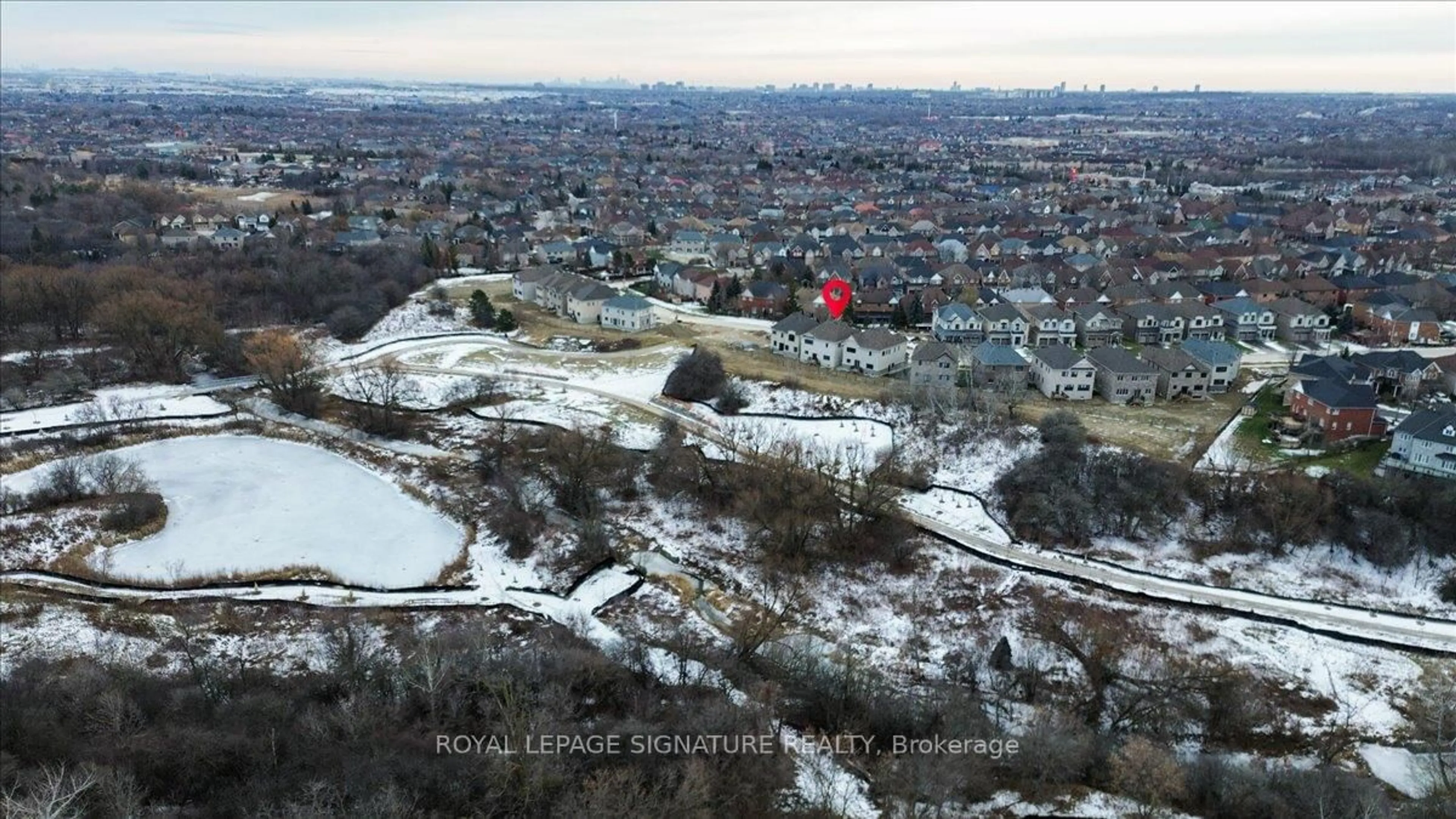 A pic from outside/outdoor area/front of a property/back of a property/a pic from drone, mountain view for 26 Altamira Rd, Brampton Ontario L6P 4S5