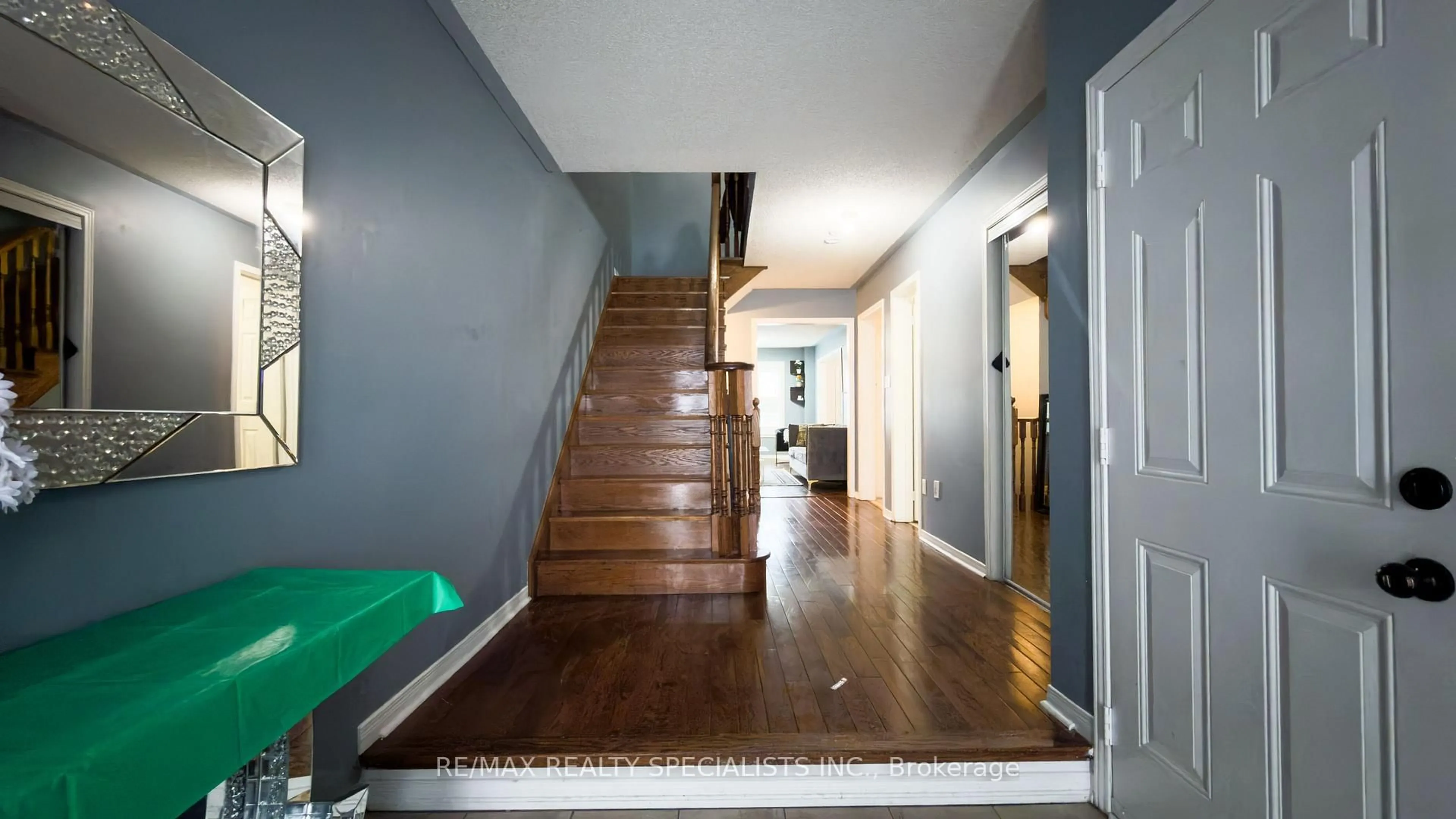 Unknown for 13 Burnstown Circ, Brampton Ontario L6P 3M1