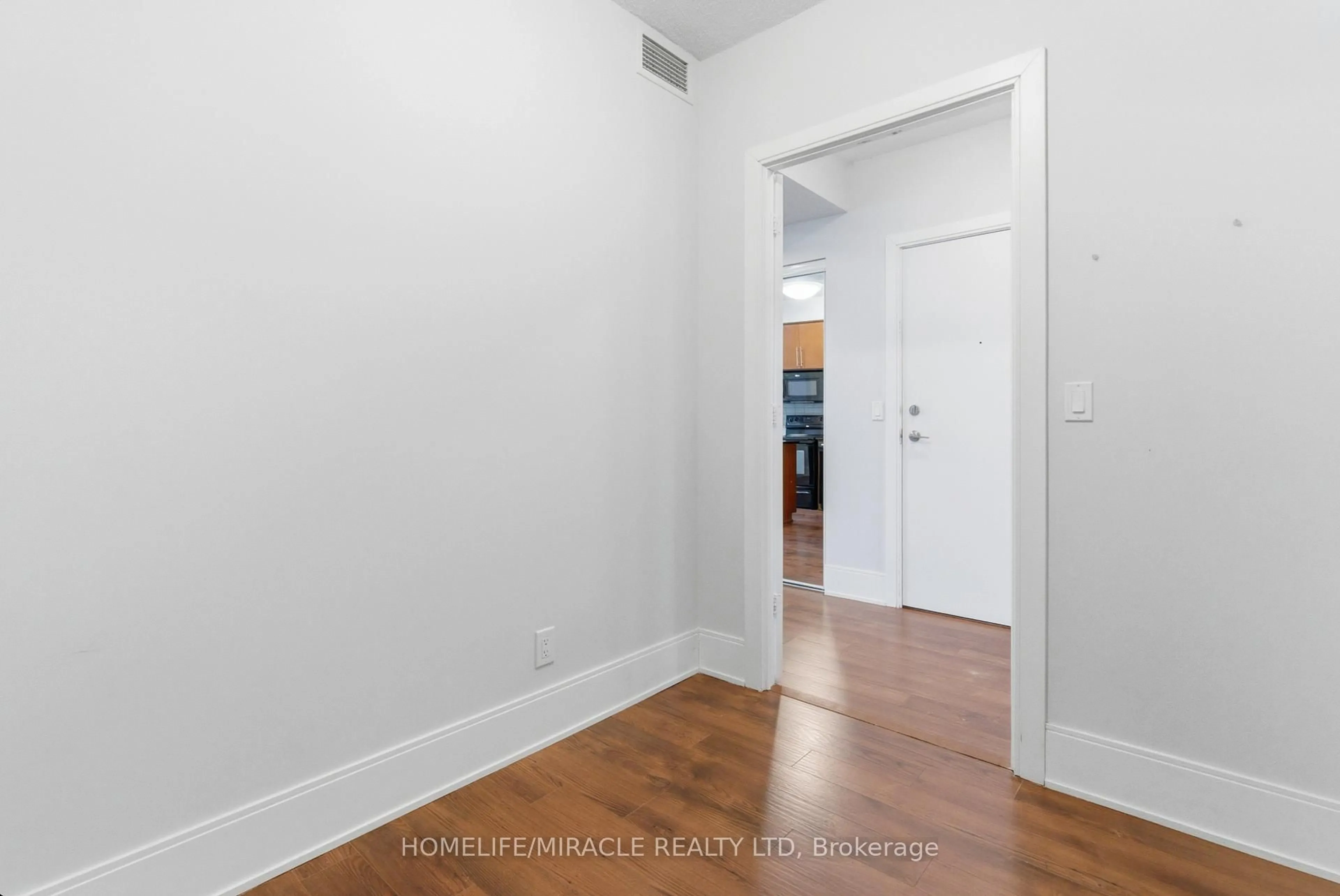 Unknown for 330 Burnhamthorpe Rd #2901, Mississauga Ontario L5B 3Y5