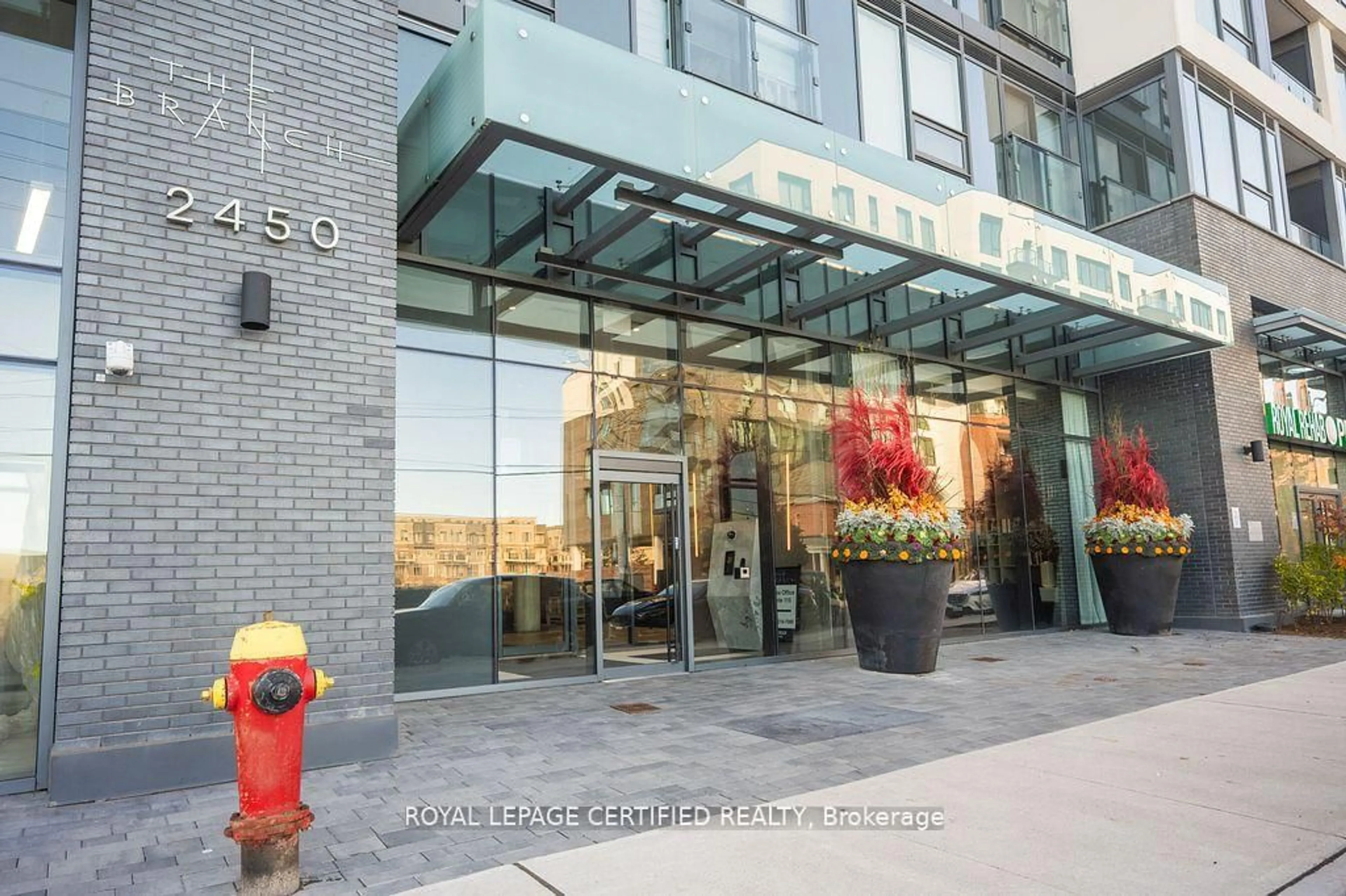 Unknown for 2450 Old Bronte Rd #432, Oakville Ontario L6M 5P6