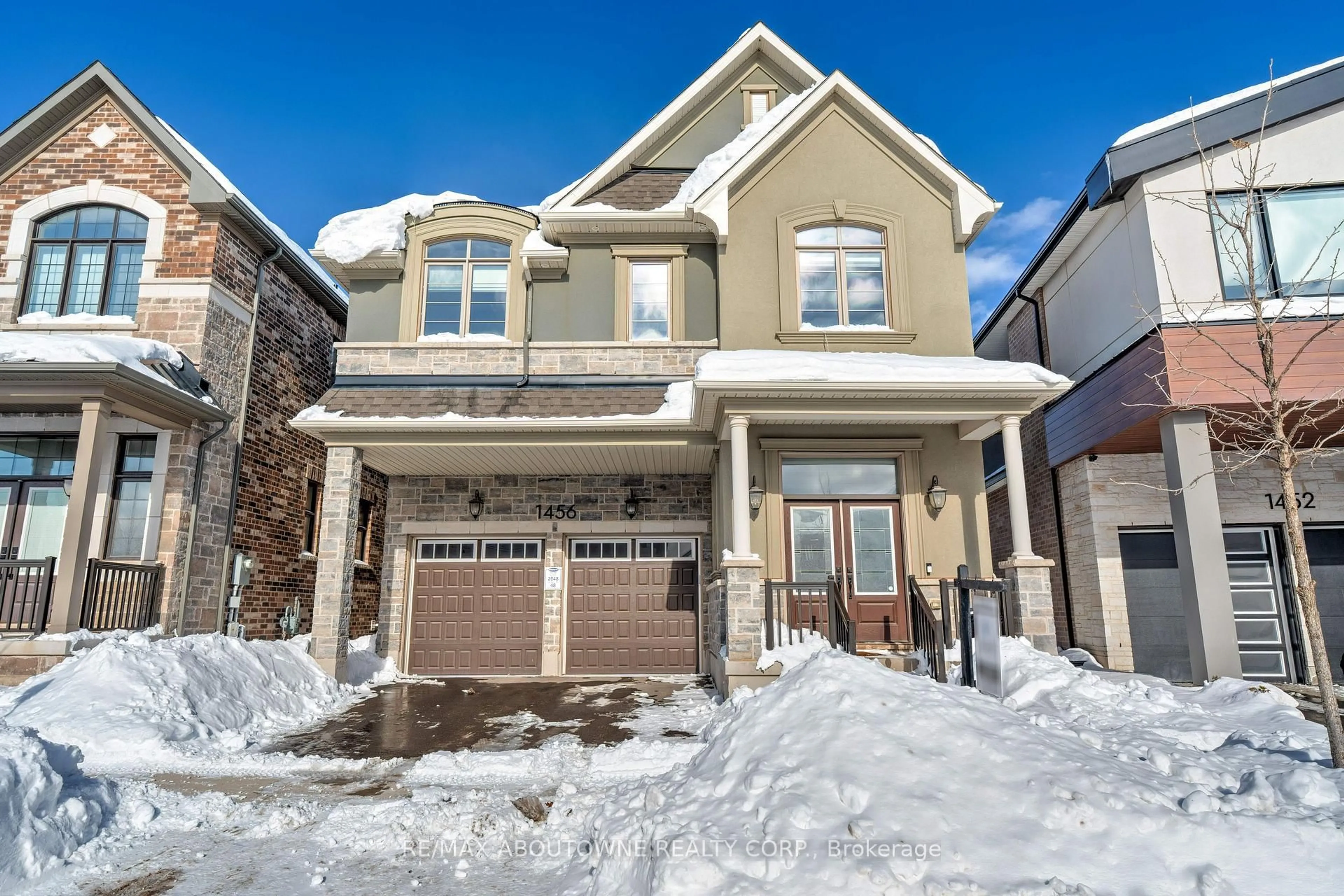 Home with brick exterior material, street for 1456 FORD STRATHY CRESCENT, Oakville Ontario L6H 3W9