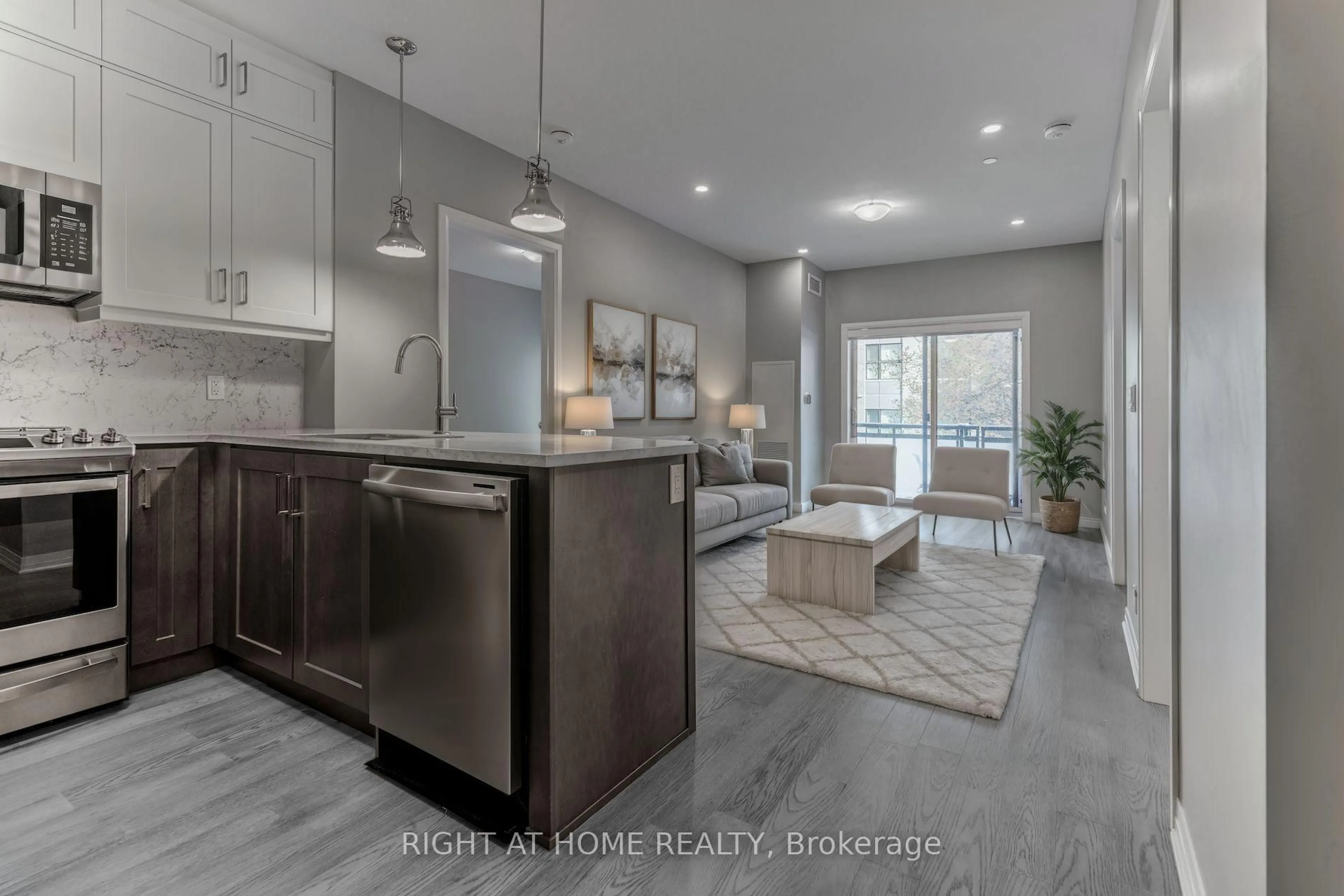 Open concept kitchen, unknown for 102 Grovewood Common #109, Oakville Ontario L6H 0X2