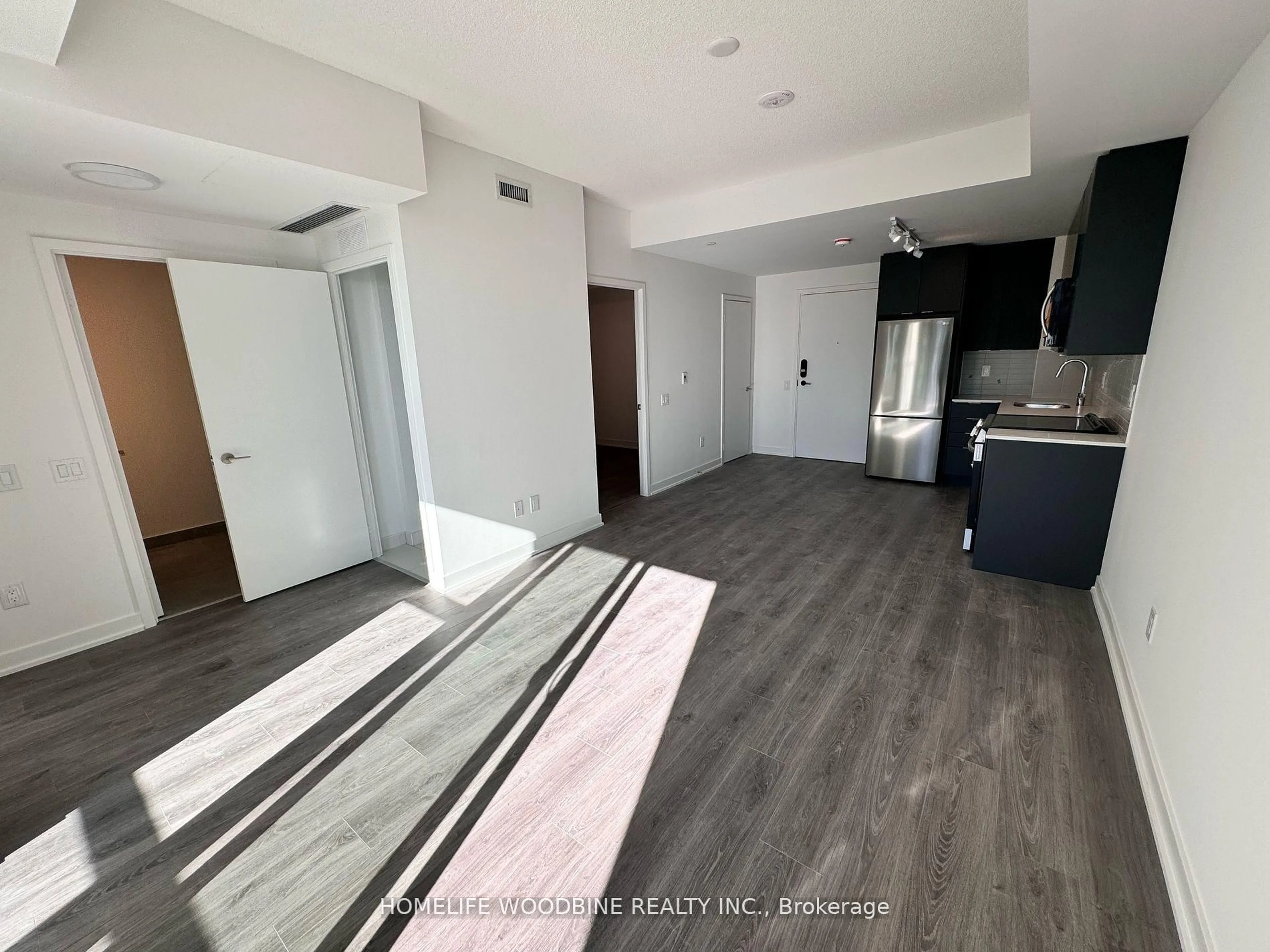 A pic of a room for 225 Malta Ave #615, Brampton Ontario L6Y 4M5