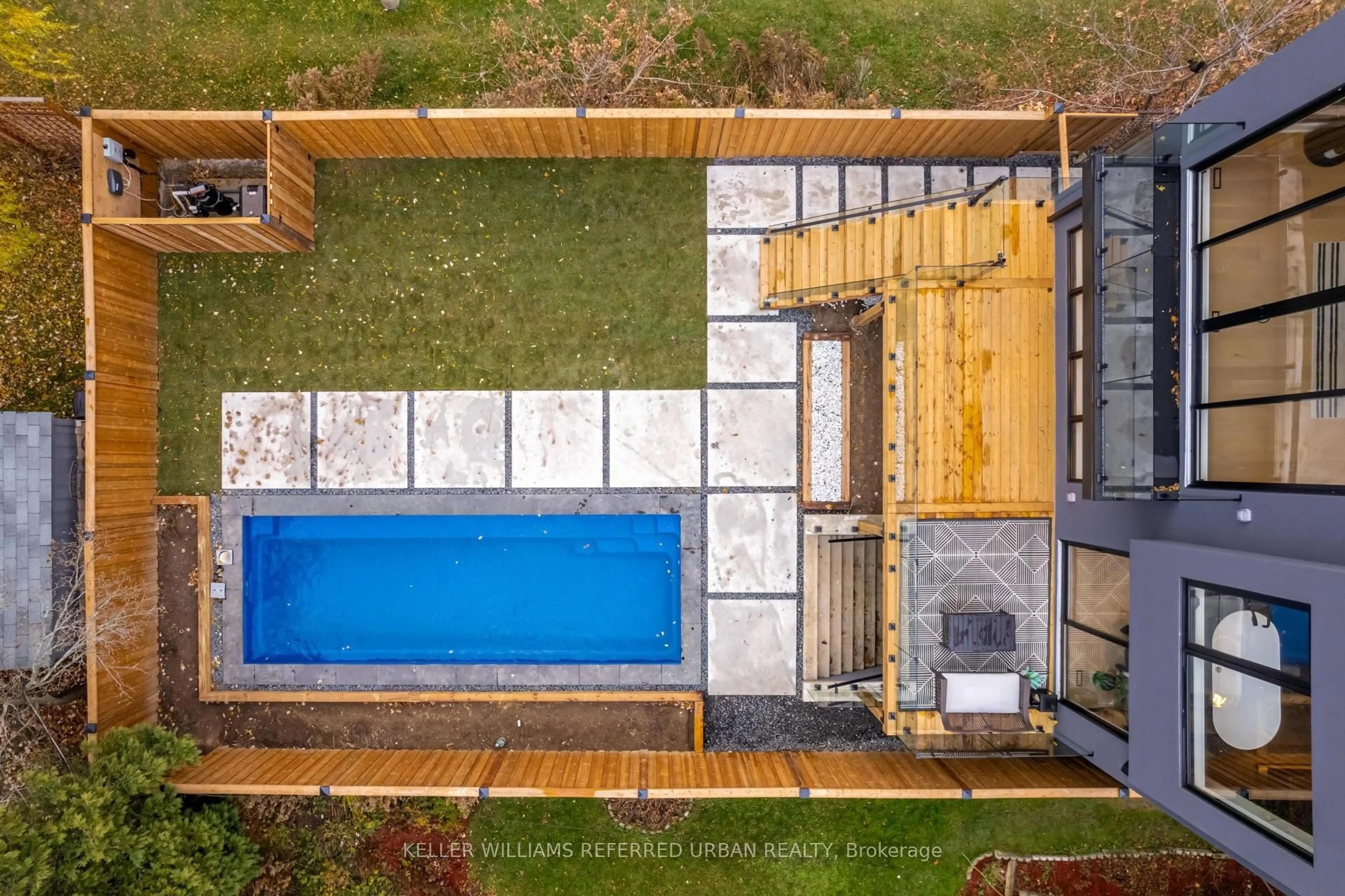 Pool for 33 Twelfth St, Toronto Ontario M8V 3G8