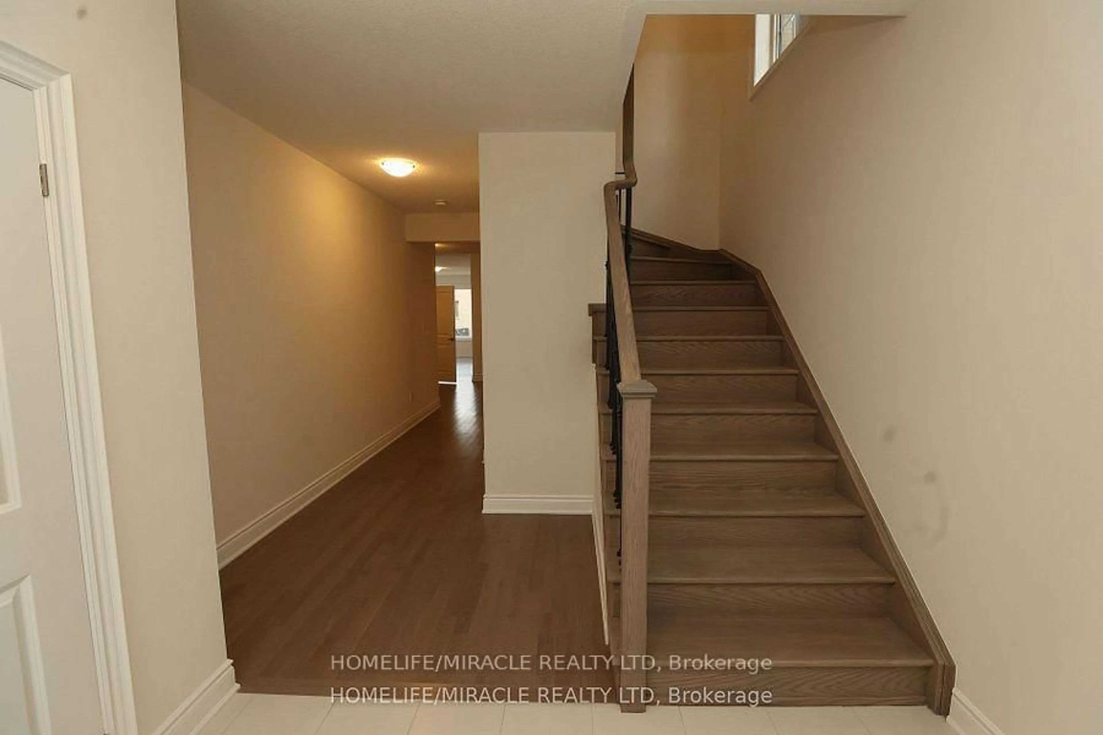 Unknown for 11 Calabria Dr, Caledon Ontario L7C 4L3