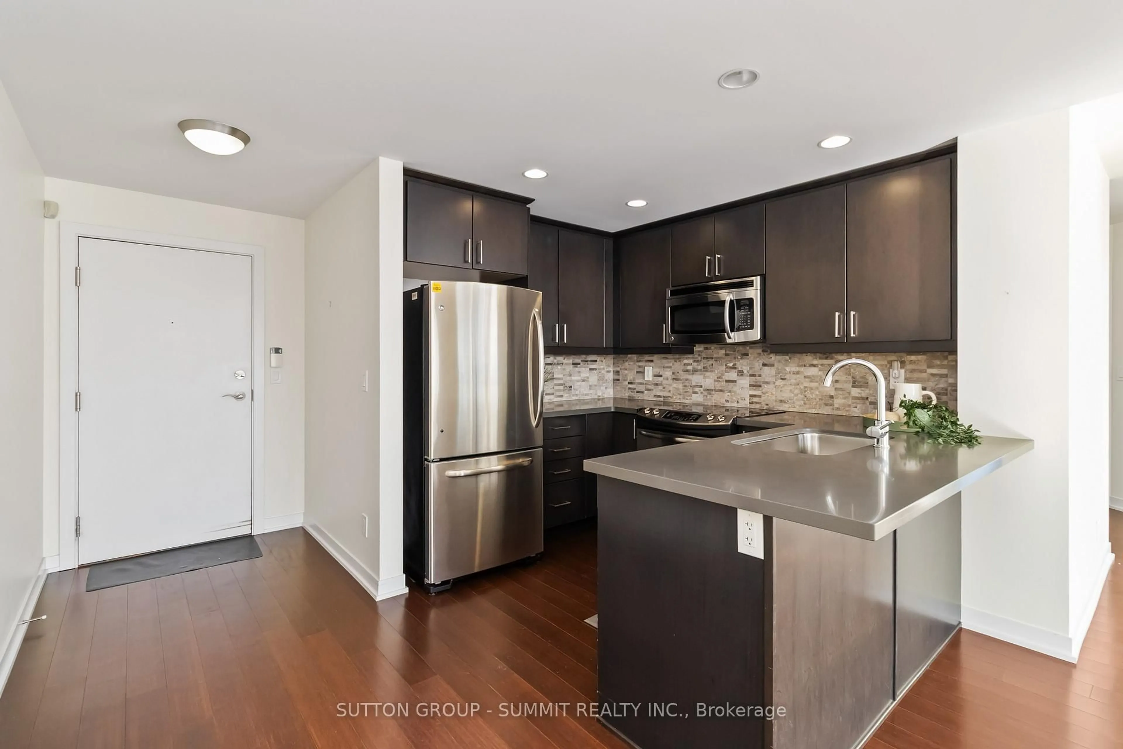 Unknown for 551 Maple Ave #816, Burlington Ontario L7S 1M7