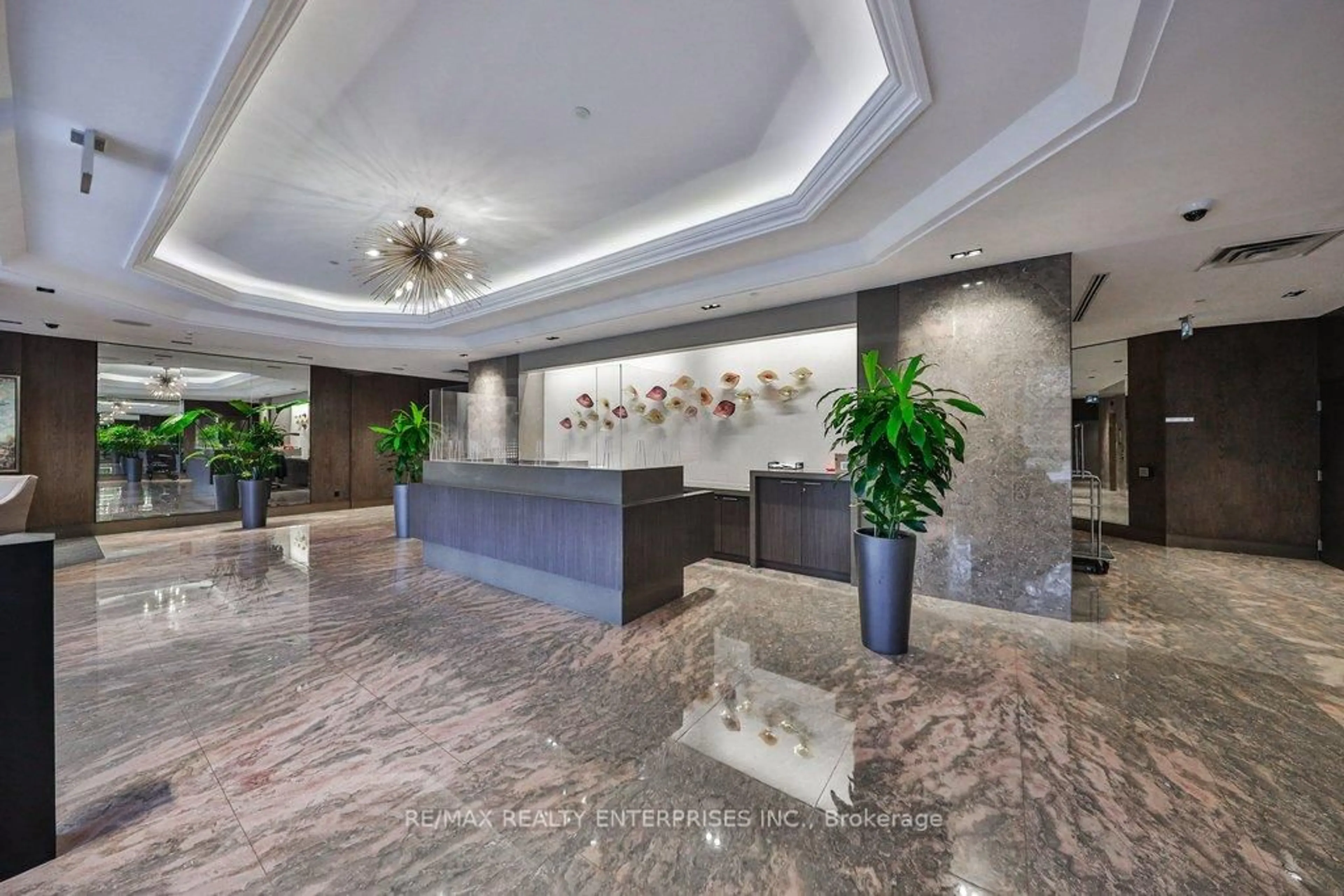 Lobby for 1800 The Collegeway #211, Mississauga Ontario L5L 5S4