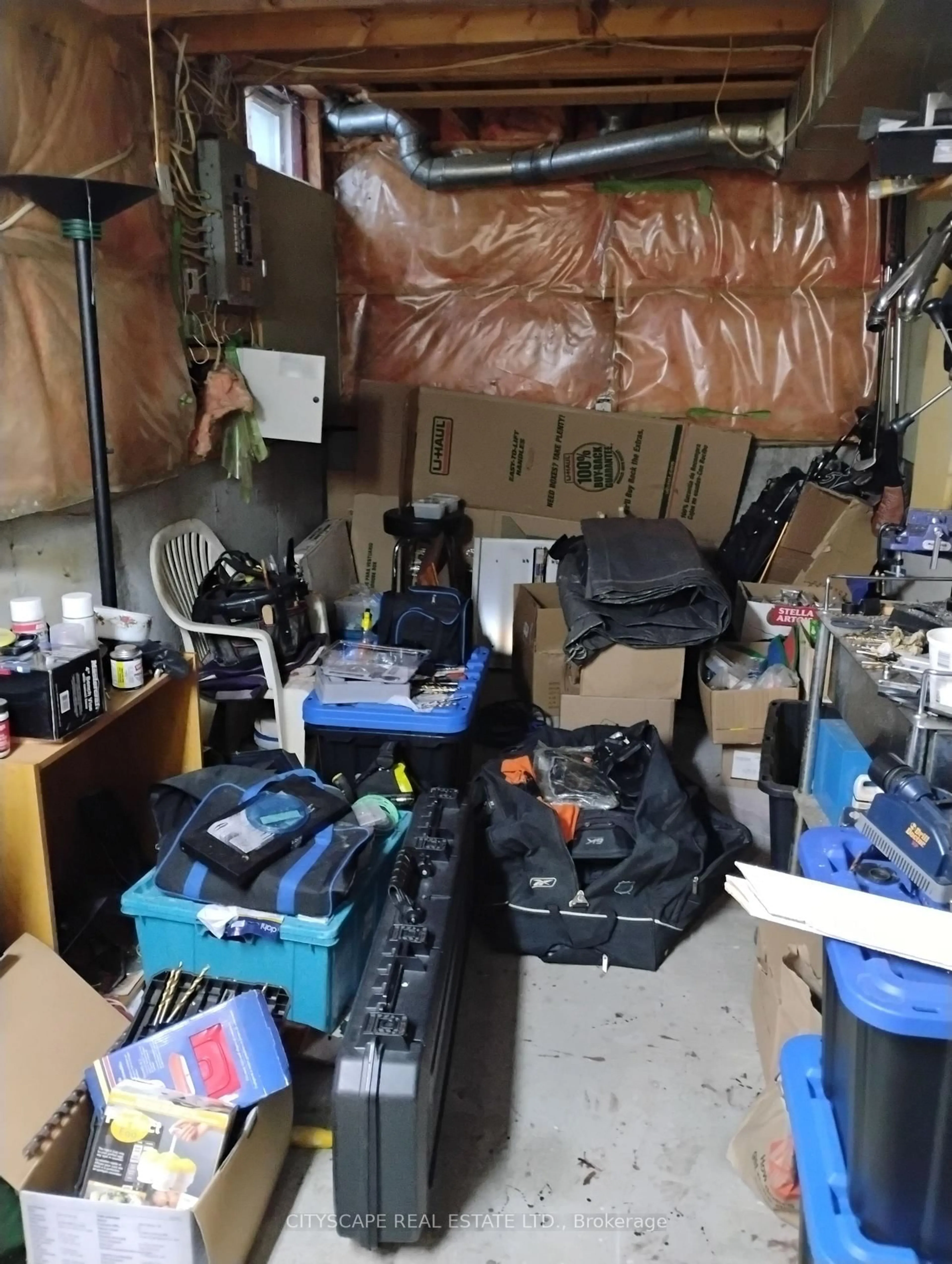 A pic of a room for 3115 Cambourne Cres, Mississauga Ontario L5N 5E8