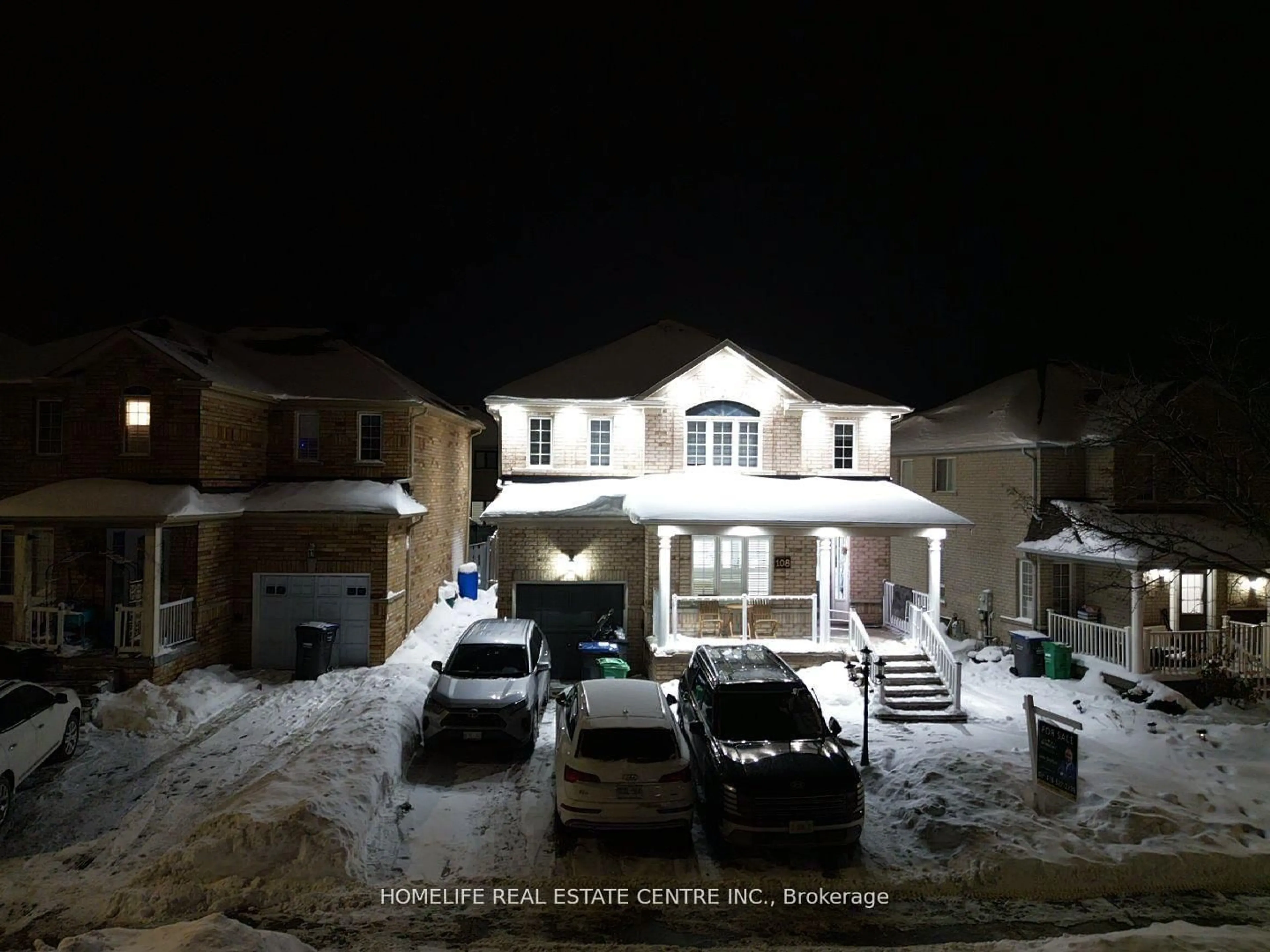 A pic from outside/outdoor area/front of a property/back of a property/a pic from drone, street for 108 Fairhill Ave, Brampton Ontario L7A 2H5