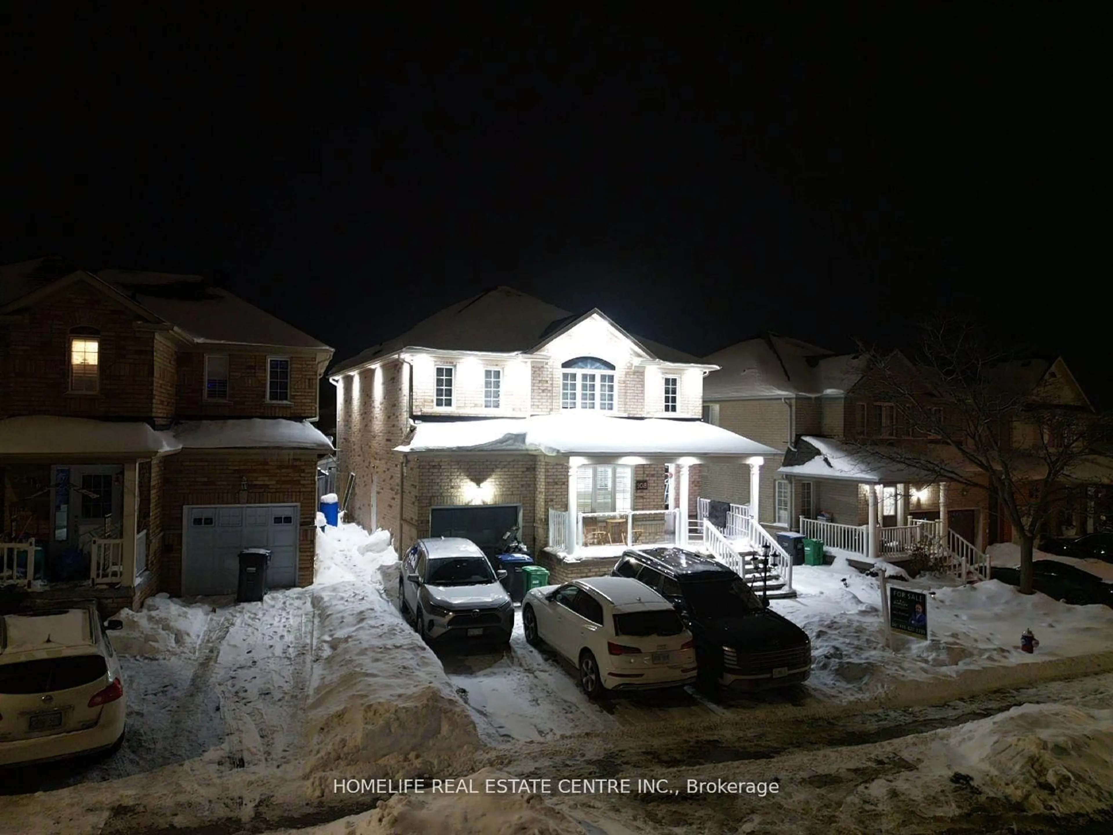 A pic from outside/outdoor area/front of a property/back of a property/a pic from drone, street for 108 Fairhill Ave, Brampton Ontario L7A 2H5