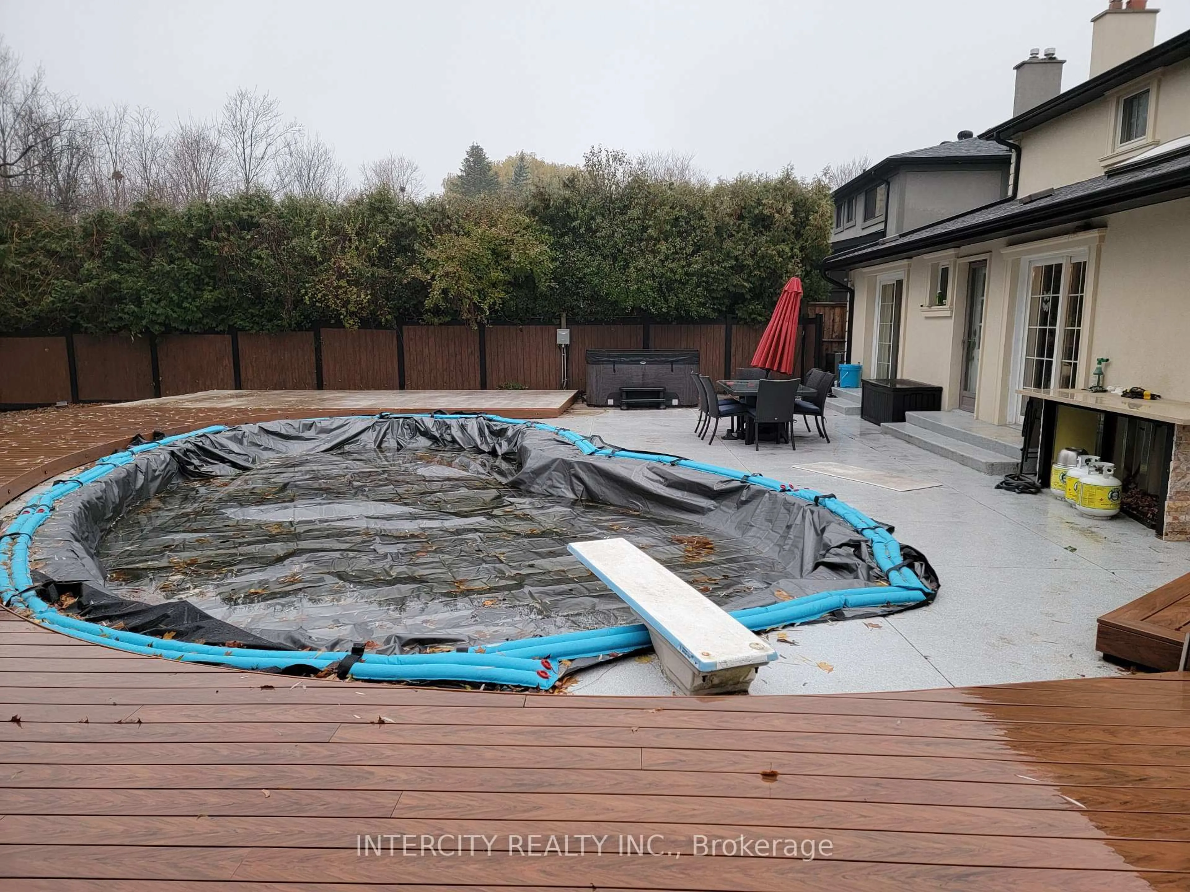 Unknown for 172 Bell Air Dr, Caledon Ontario L7E 2A2