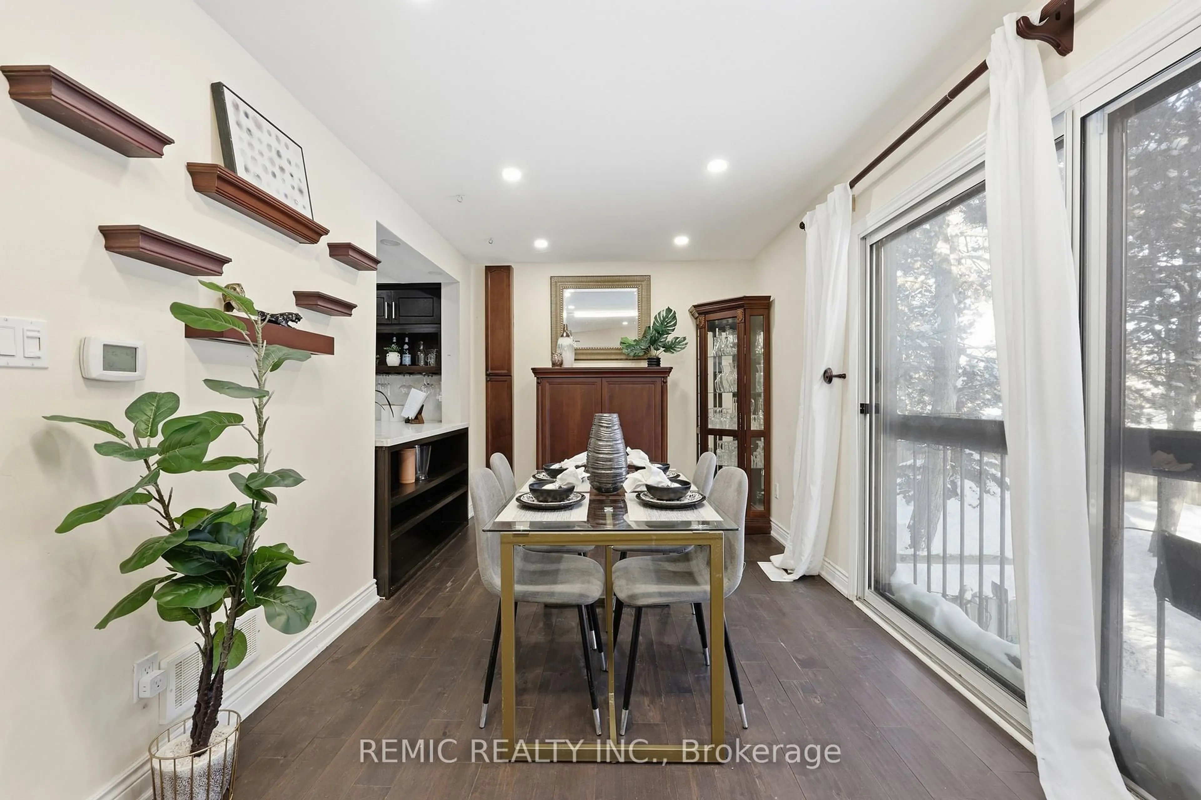 Dining room, unknown for 6855 Glen Erin Dr #18, Mississauga Ontario L5N 1P6