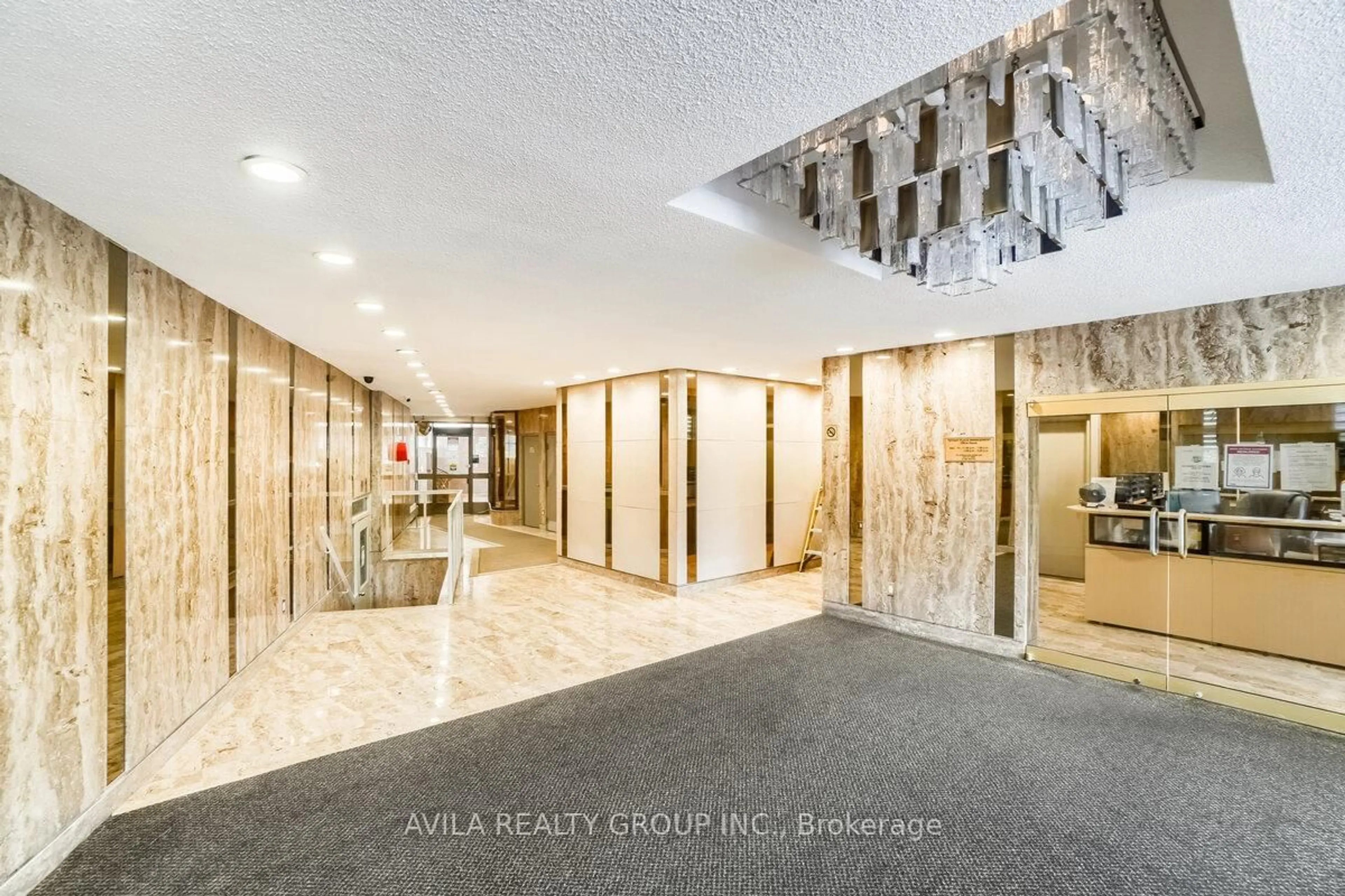 Indoor foyer for 11 Wincott Dr #1915, Toronto Ontario M9R 2R9