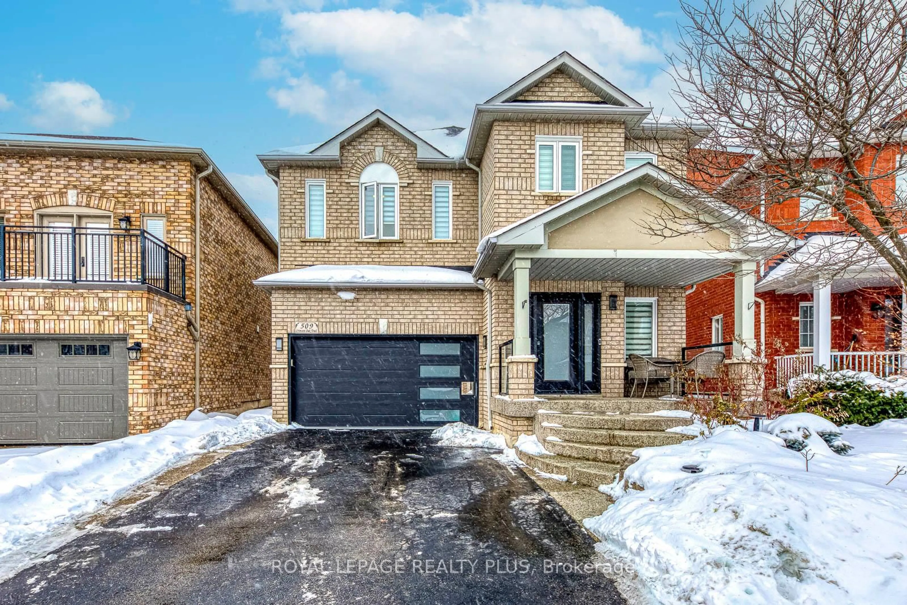 Home with brick exterior material, street for 509 Crimson Oak Tr, Oakville Ontario L6H 7A3