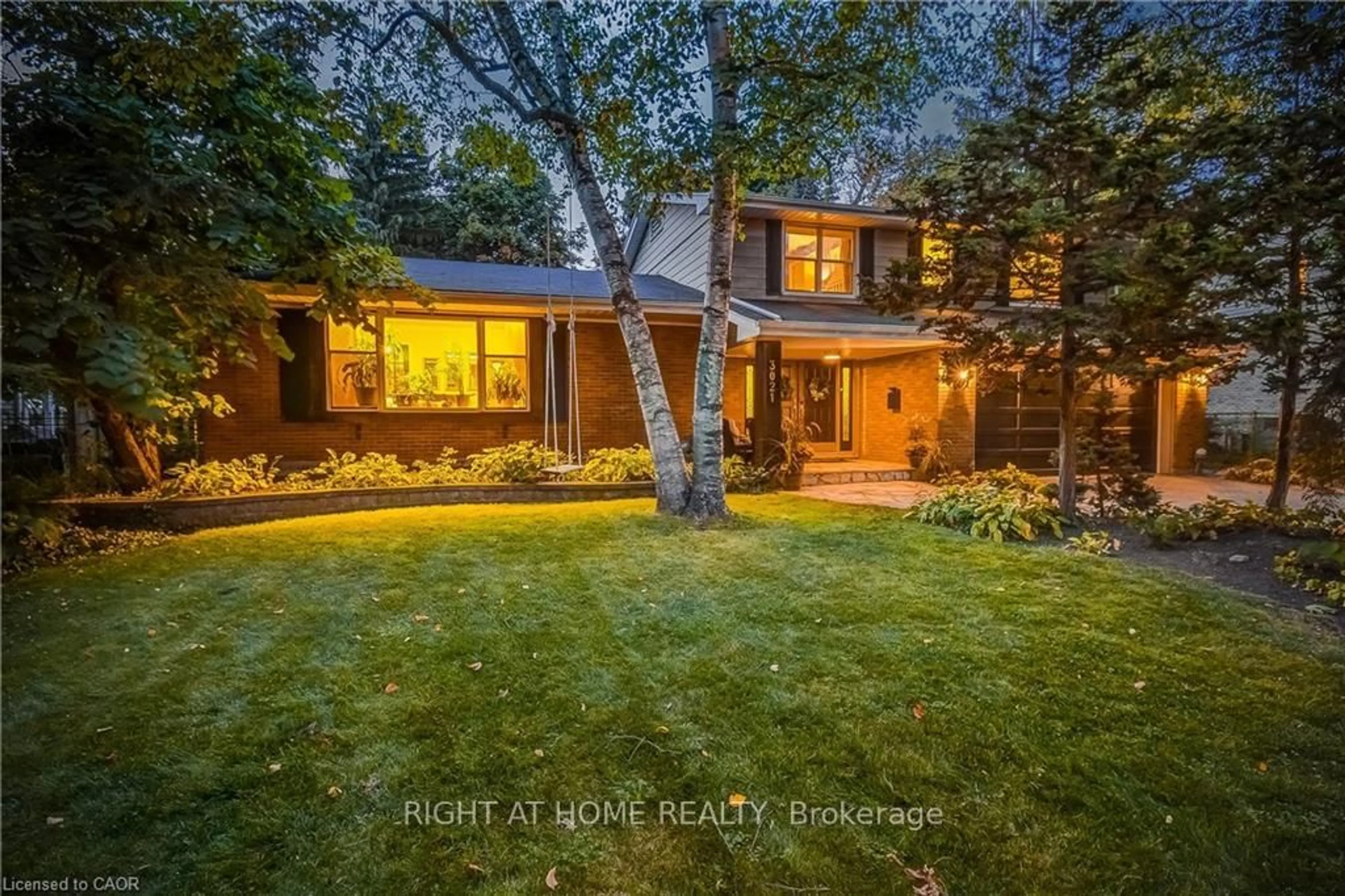 Unknown for 3021 Lakeshore Rd, Burlington Ontario L7N 1A2