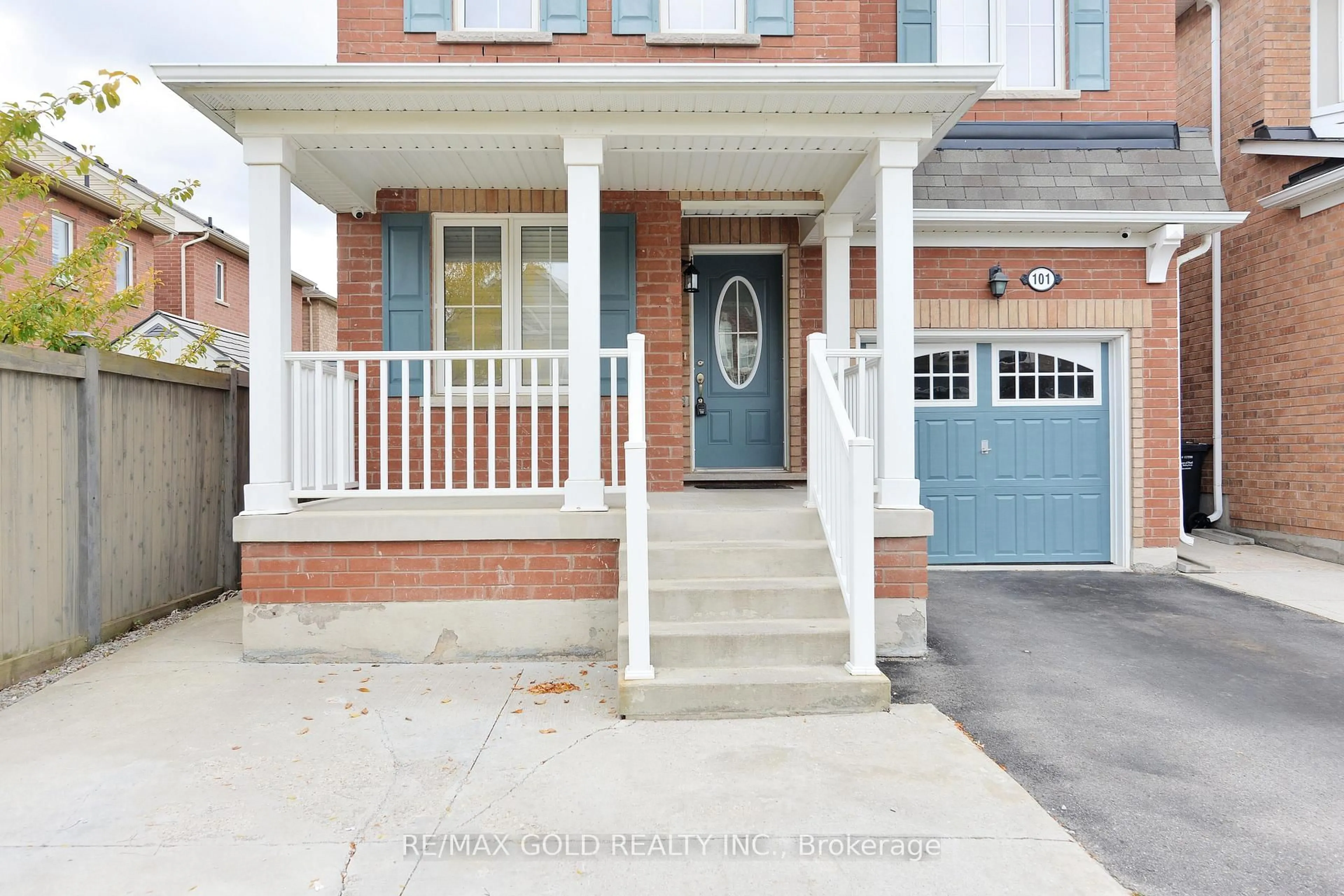 Home with brick exterior material, street for 101 Miracle Tr, Brampton Ontario L7A 0Y9