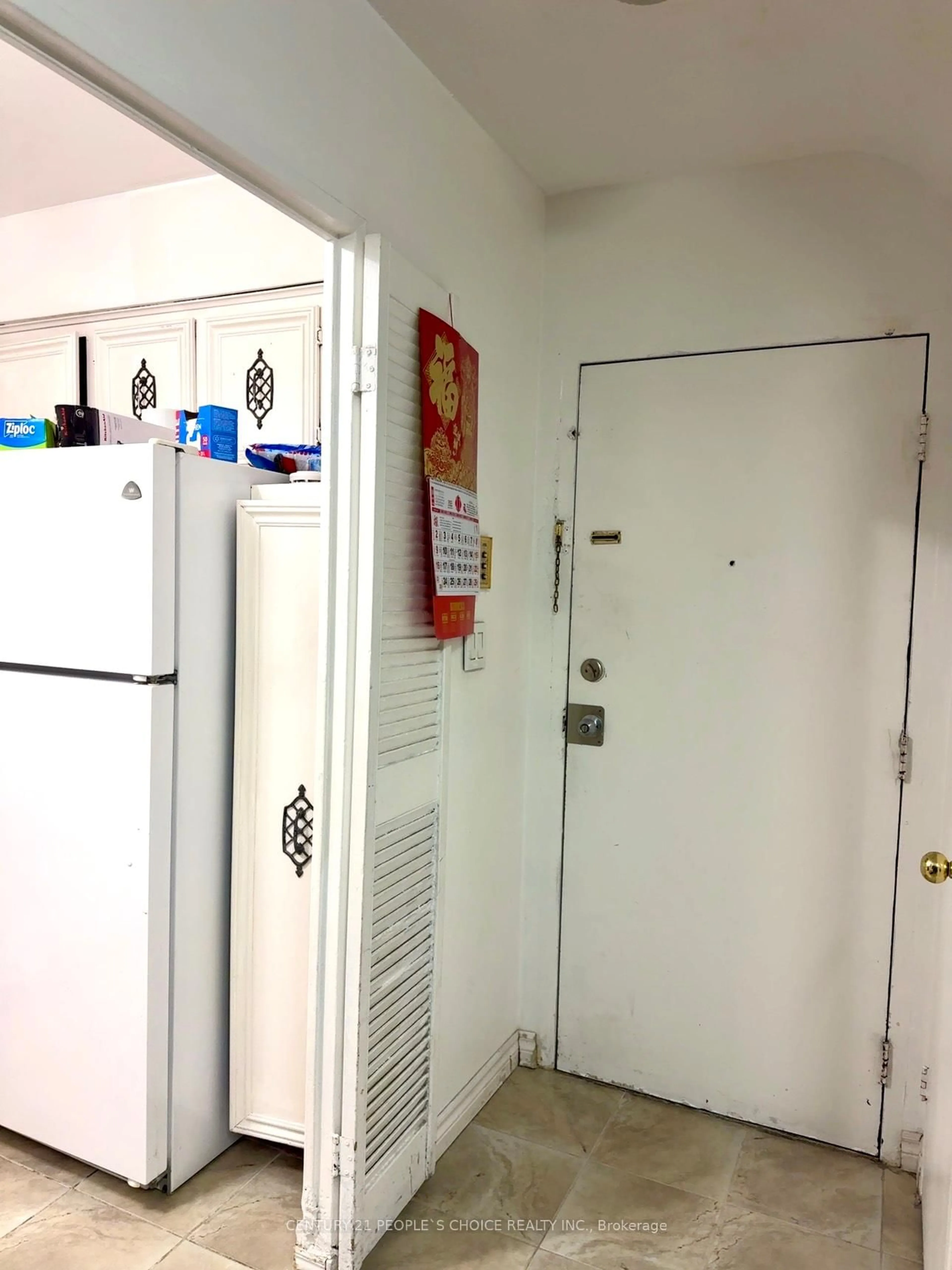 Unknown for 10 Eddystone Ave #116, Toronto Ontario M3N 2T2