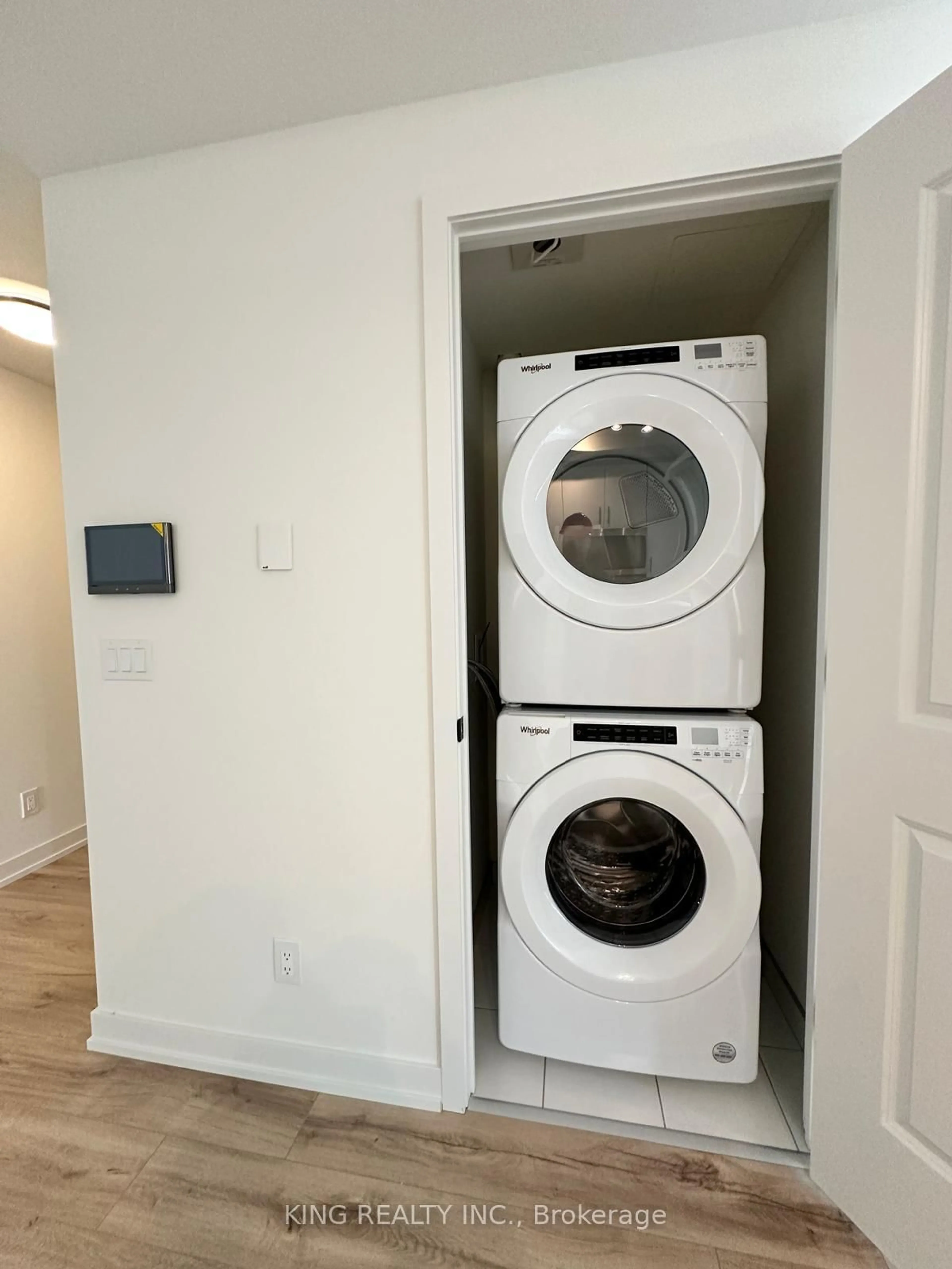 Laundry room for 335 Wheat Boom Dr #1209, Oakville Ontario L6H 7Y1