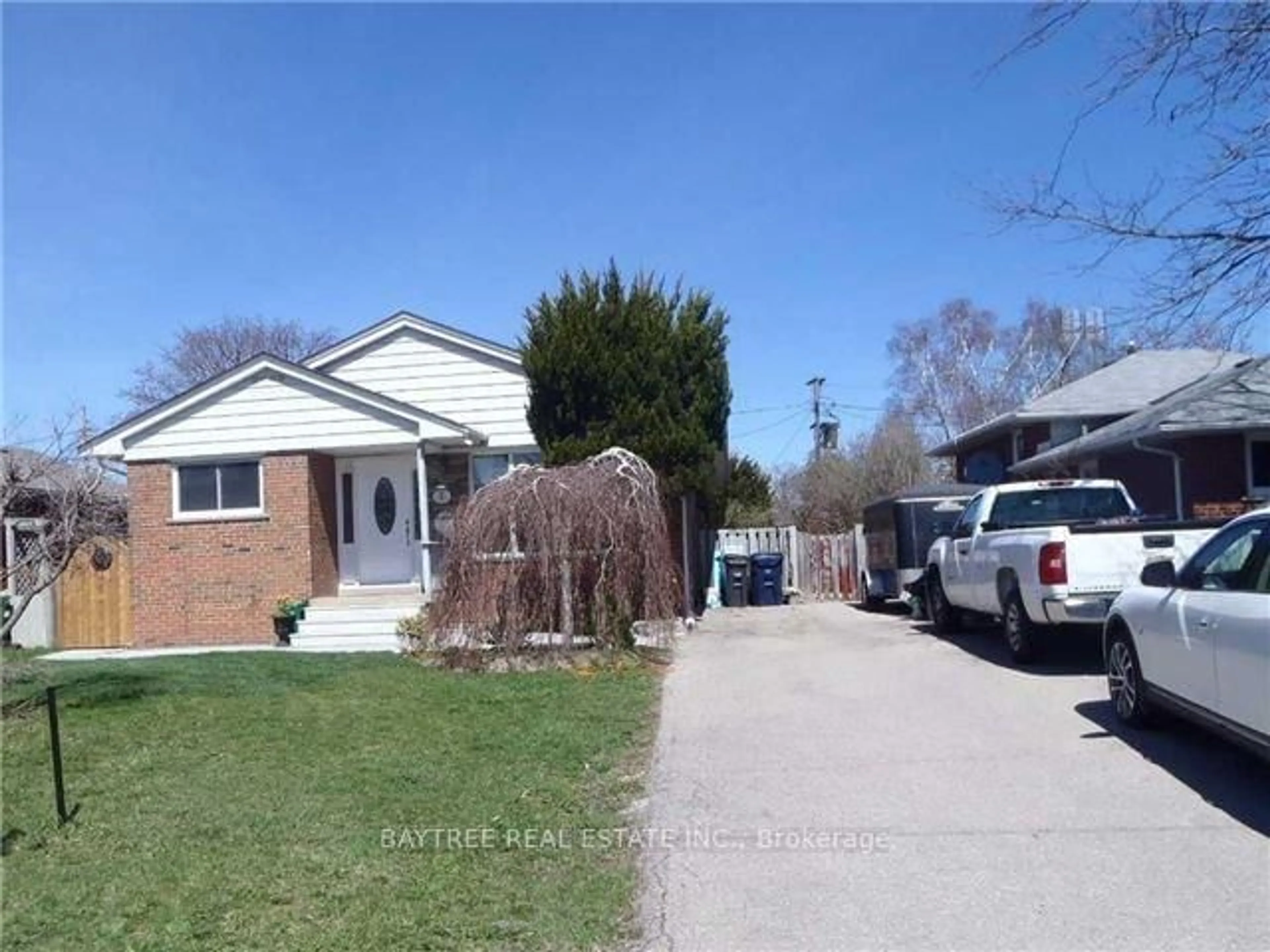 Unknown for 310 The, Toronto Ontario M9R 1G9