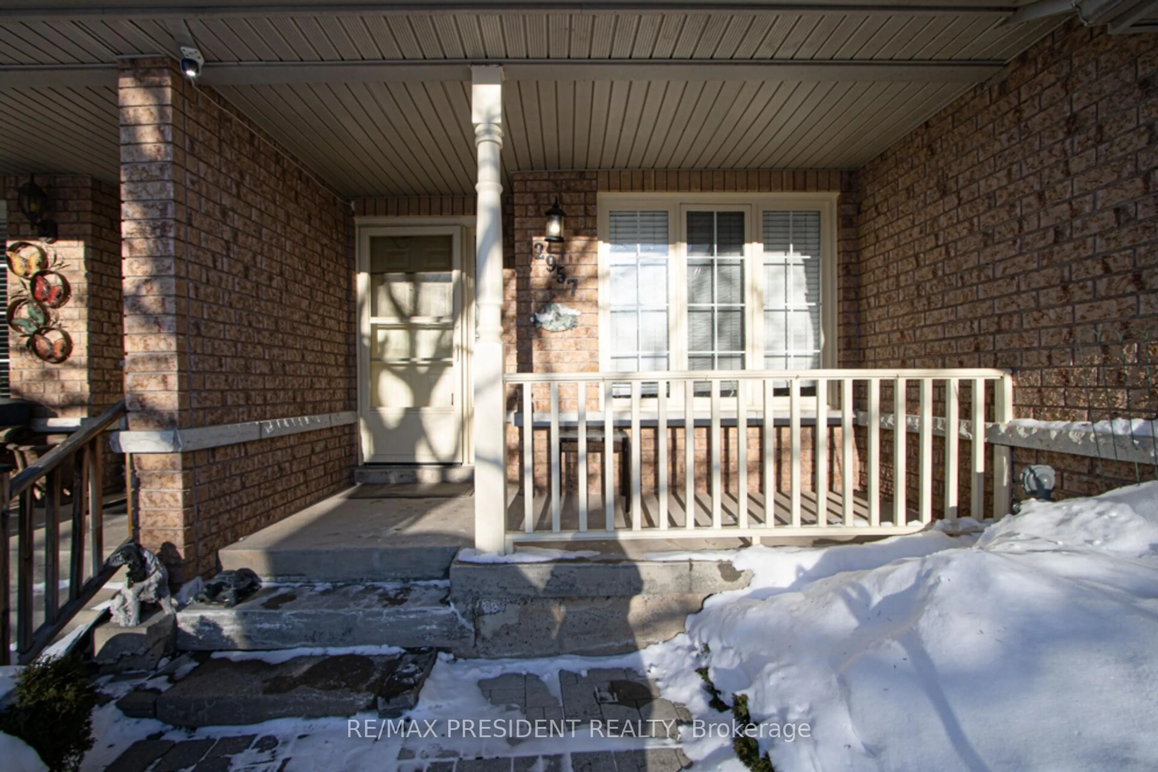 Unknown for 2957 Jackson Dr, Burlington Ontario L7M 4K6