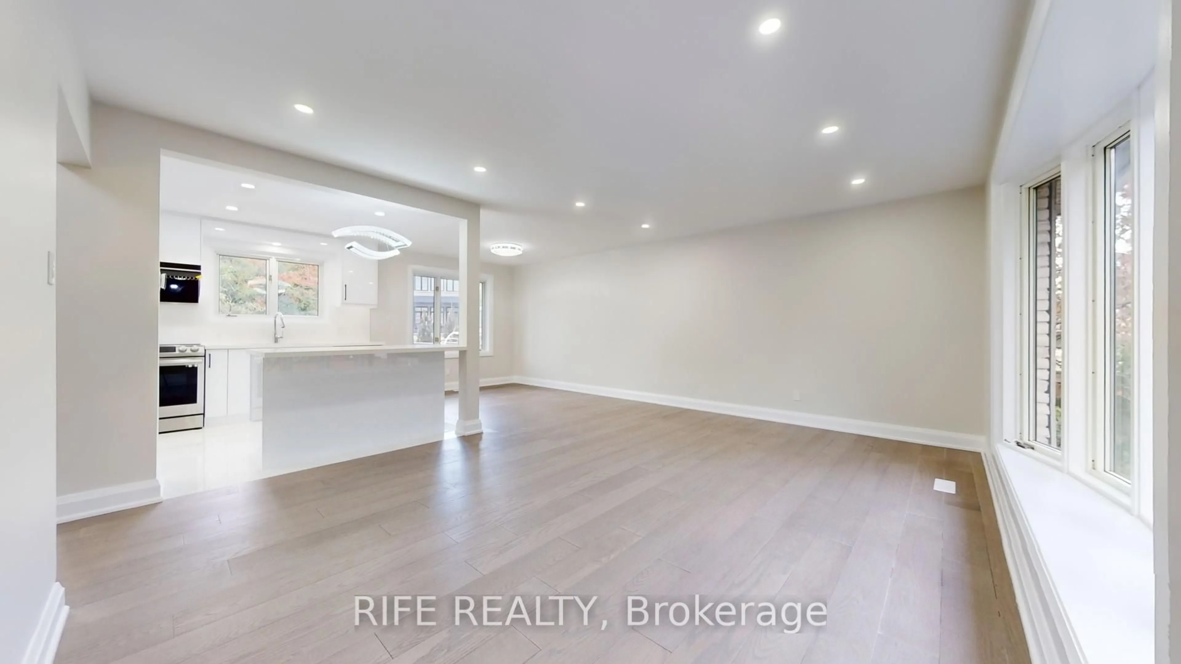 A pic of a room for 2137 Hixon St, Oakville Ontario L6L 1T3