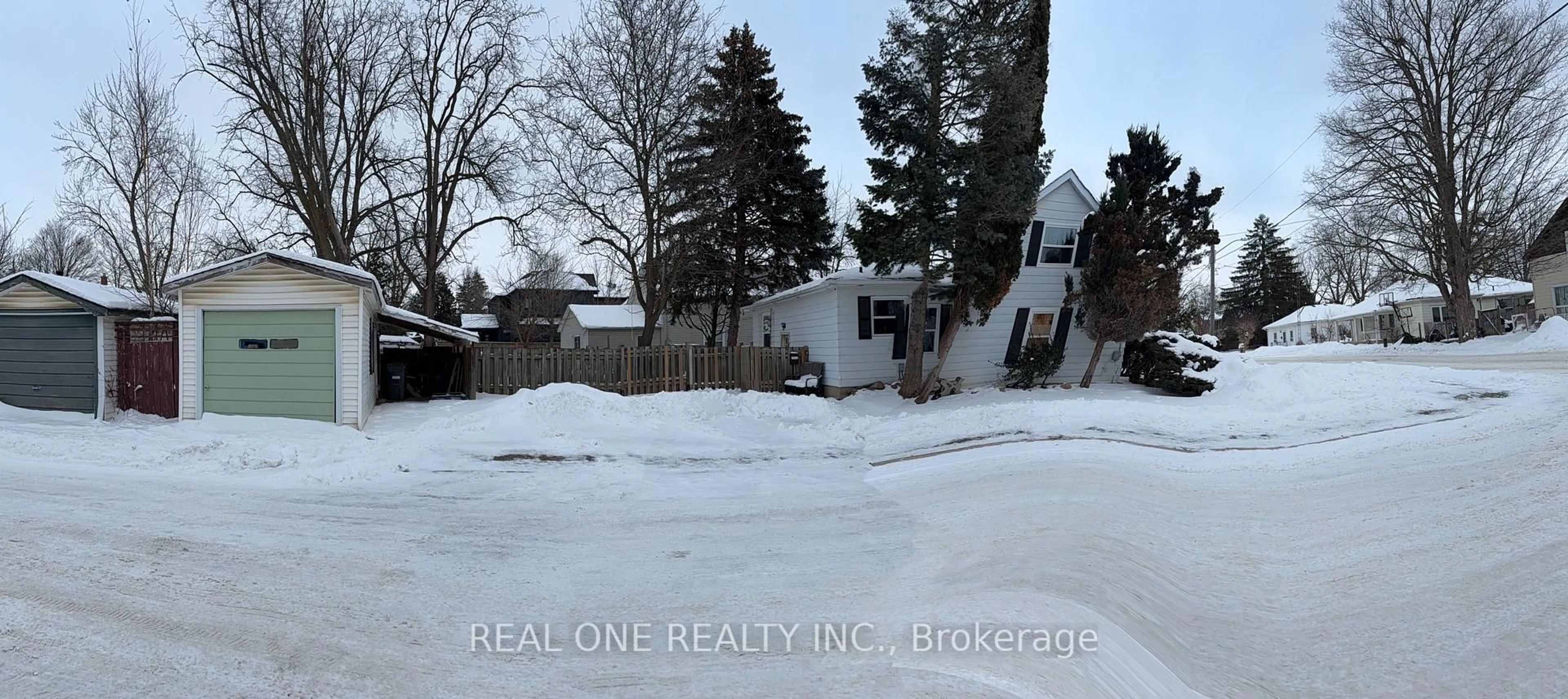 Unknown for 53 Robert St, Milton Ontario L9T 1G7