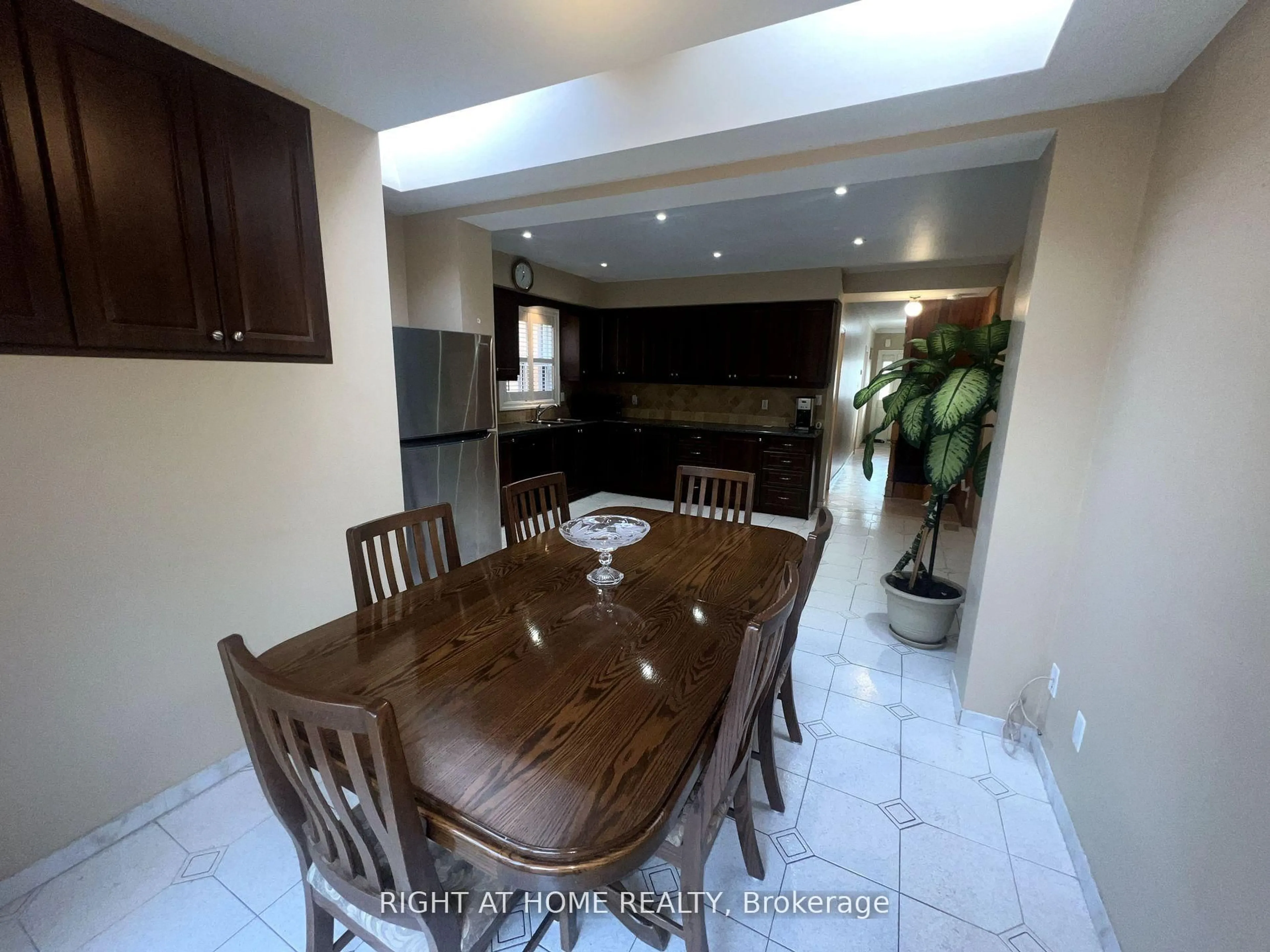 Dining room, ceramic/tile floor for 195 Rosethorn Ave, Toronto Ontario M6N 3L3