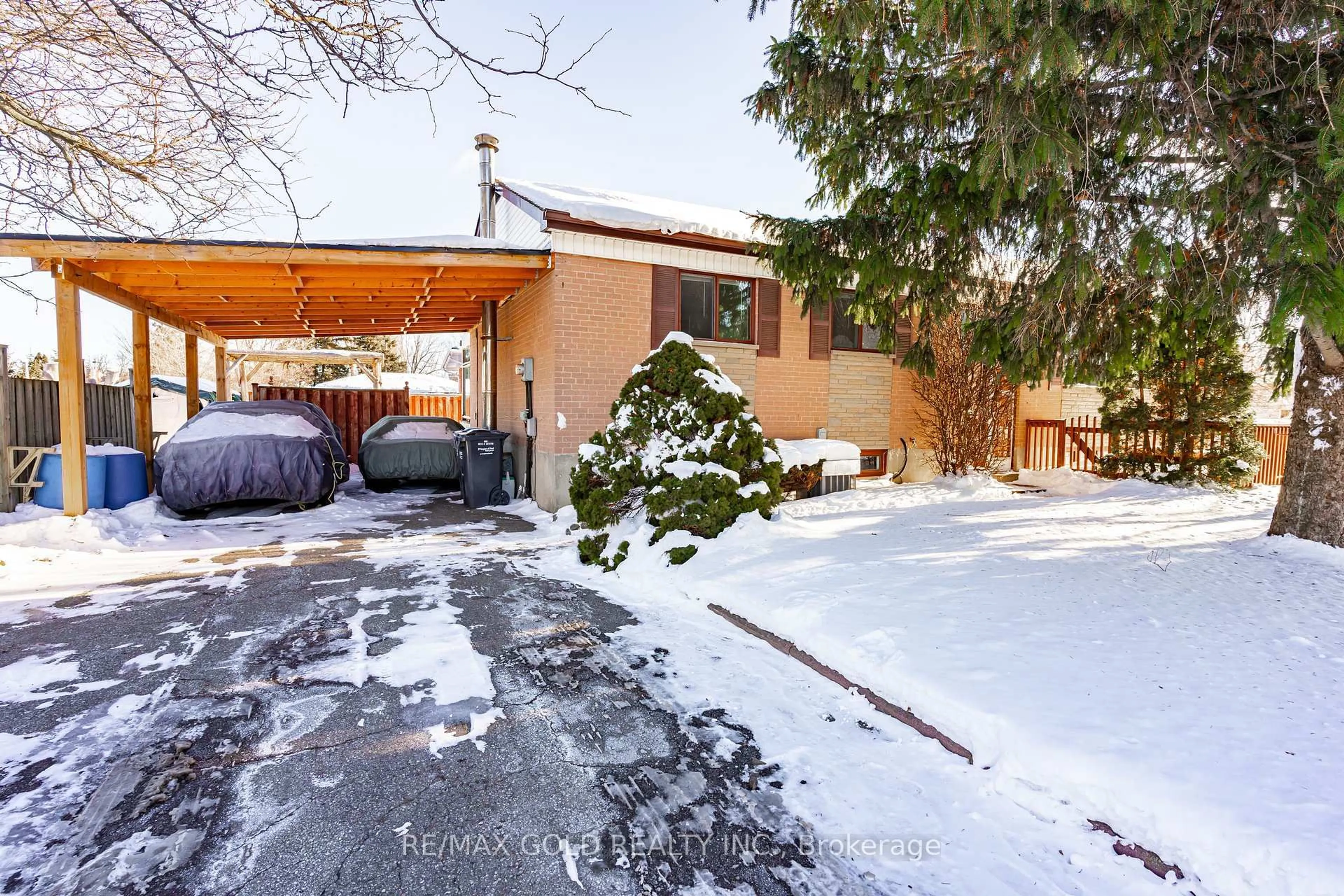 Unknown for 39 Epsom Downs Dr, Brampton Ontario L6T 1Y8