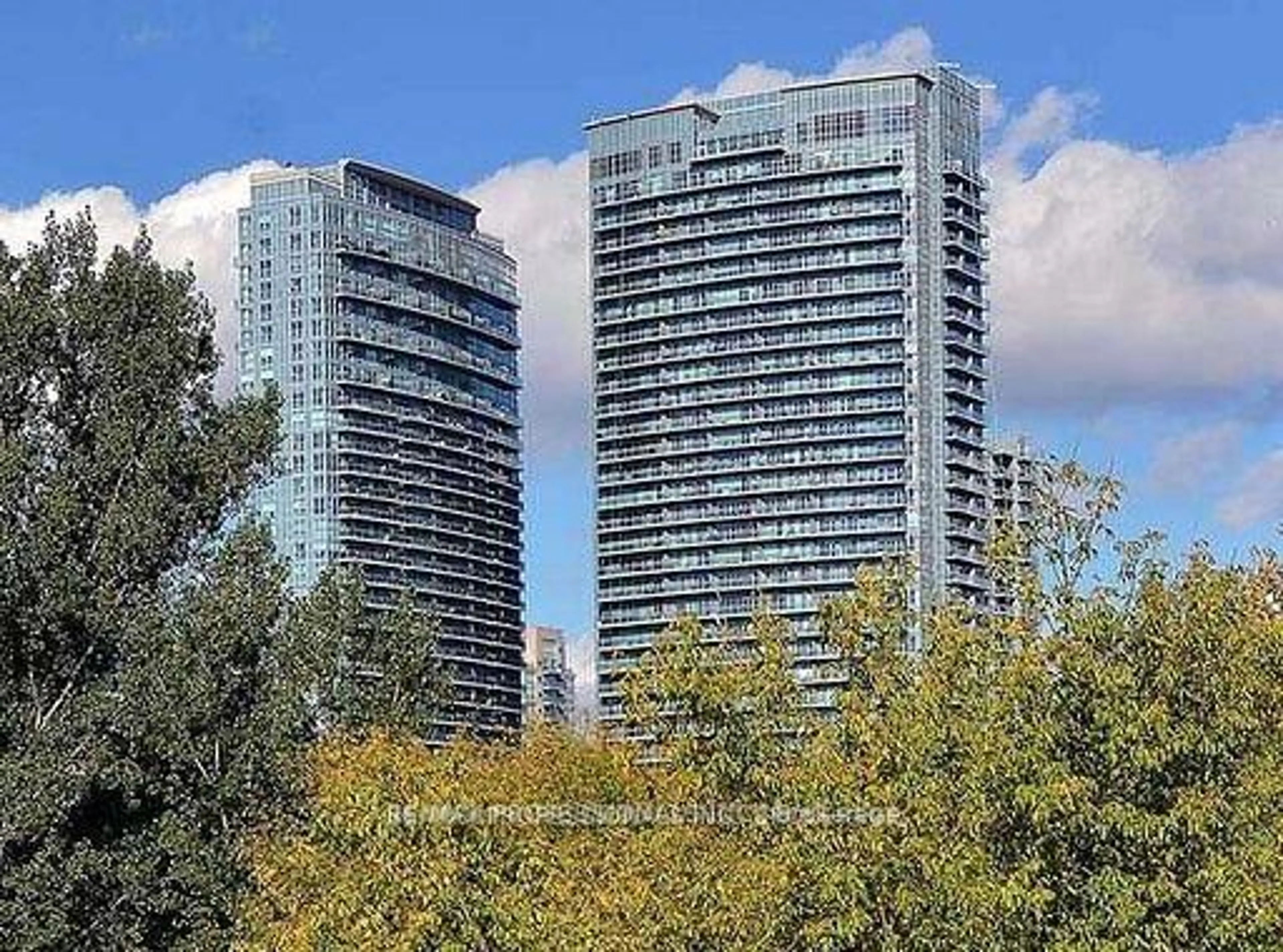 Unknown for 165 Legion Rd #1733, Toronto Ontario M8Y 0B3