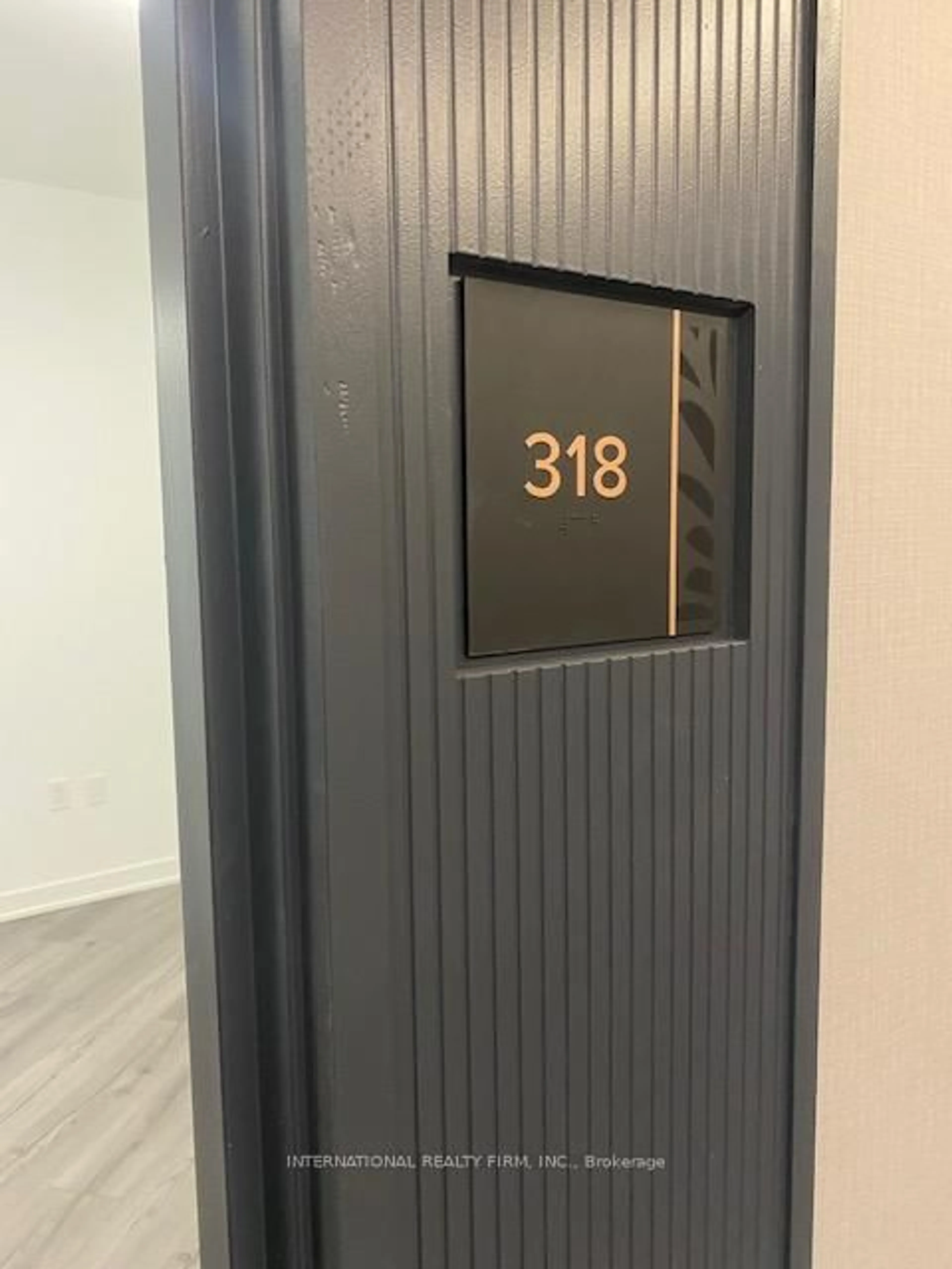 Unknown for 395 Dundas St #318, Oakville Ontario L6M 5R8