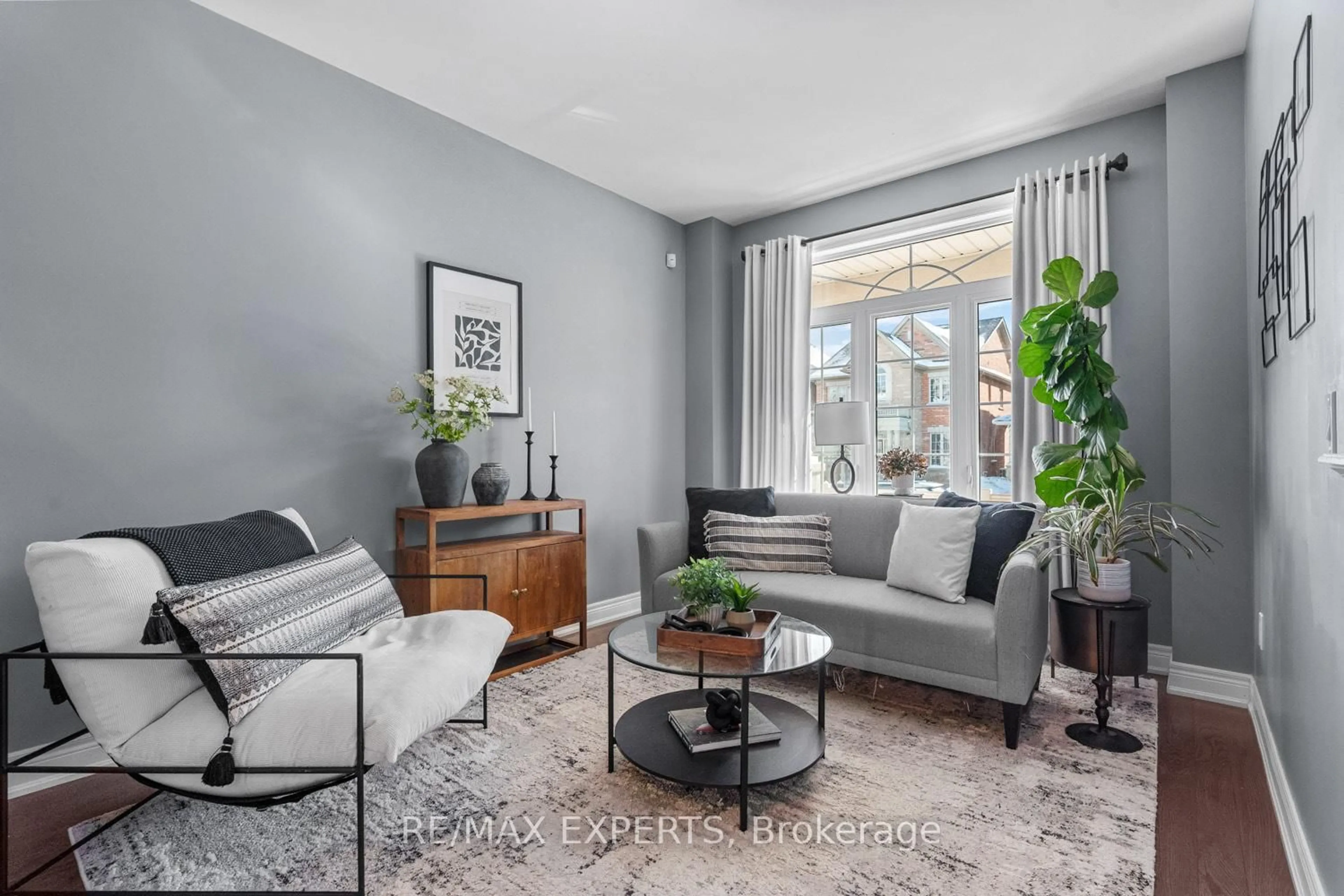 Living room with furniture, unknown for 12 Trentonian St, Brampton Ontario L6R 3W2