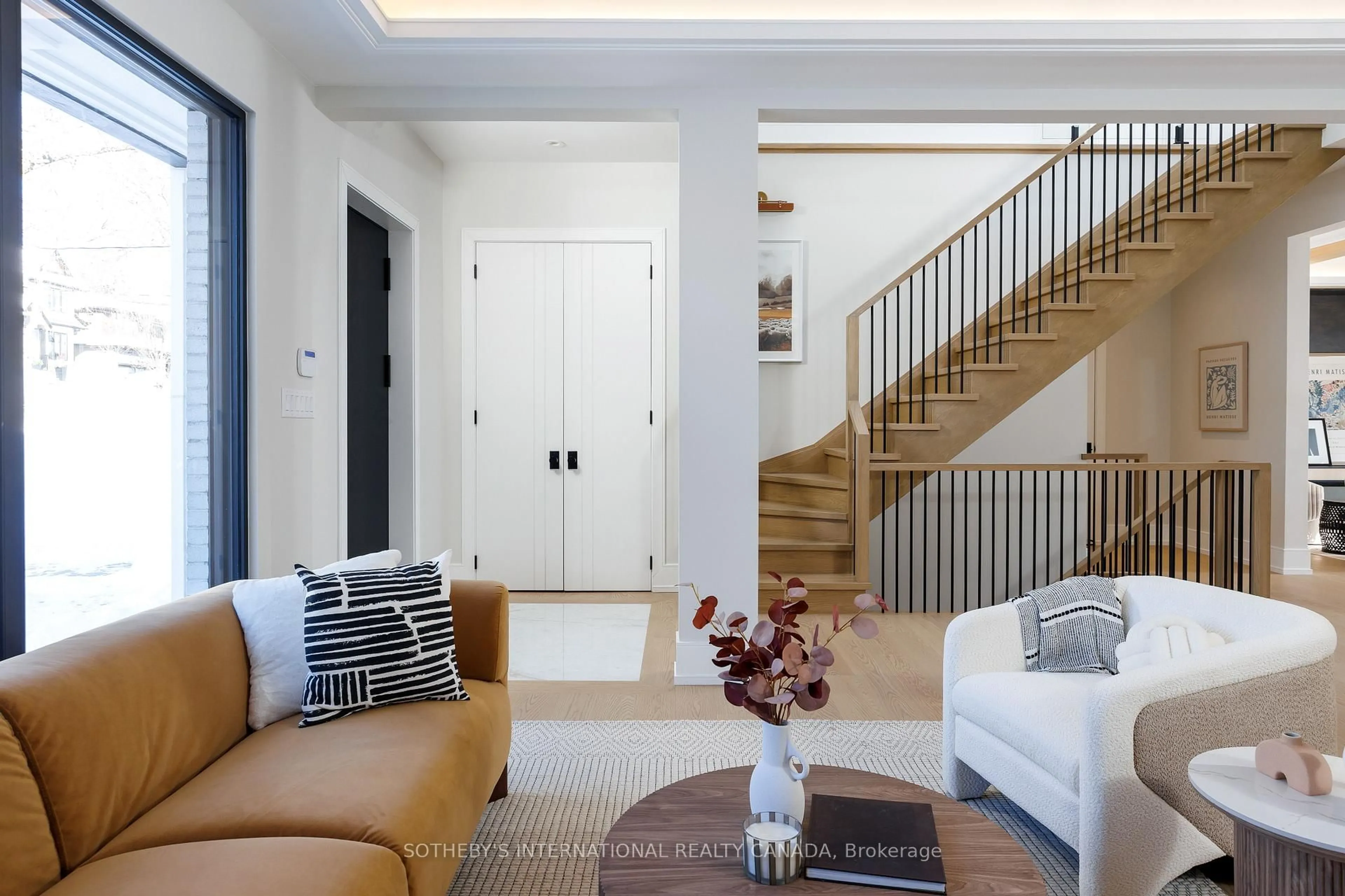 Living room with furniture, unknown for 30 Orchard Cres, Toronto Ontario M8Z 3E1