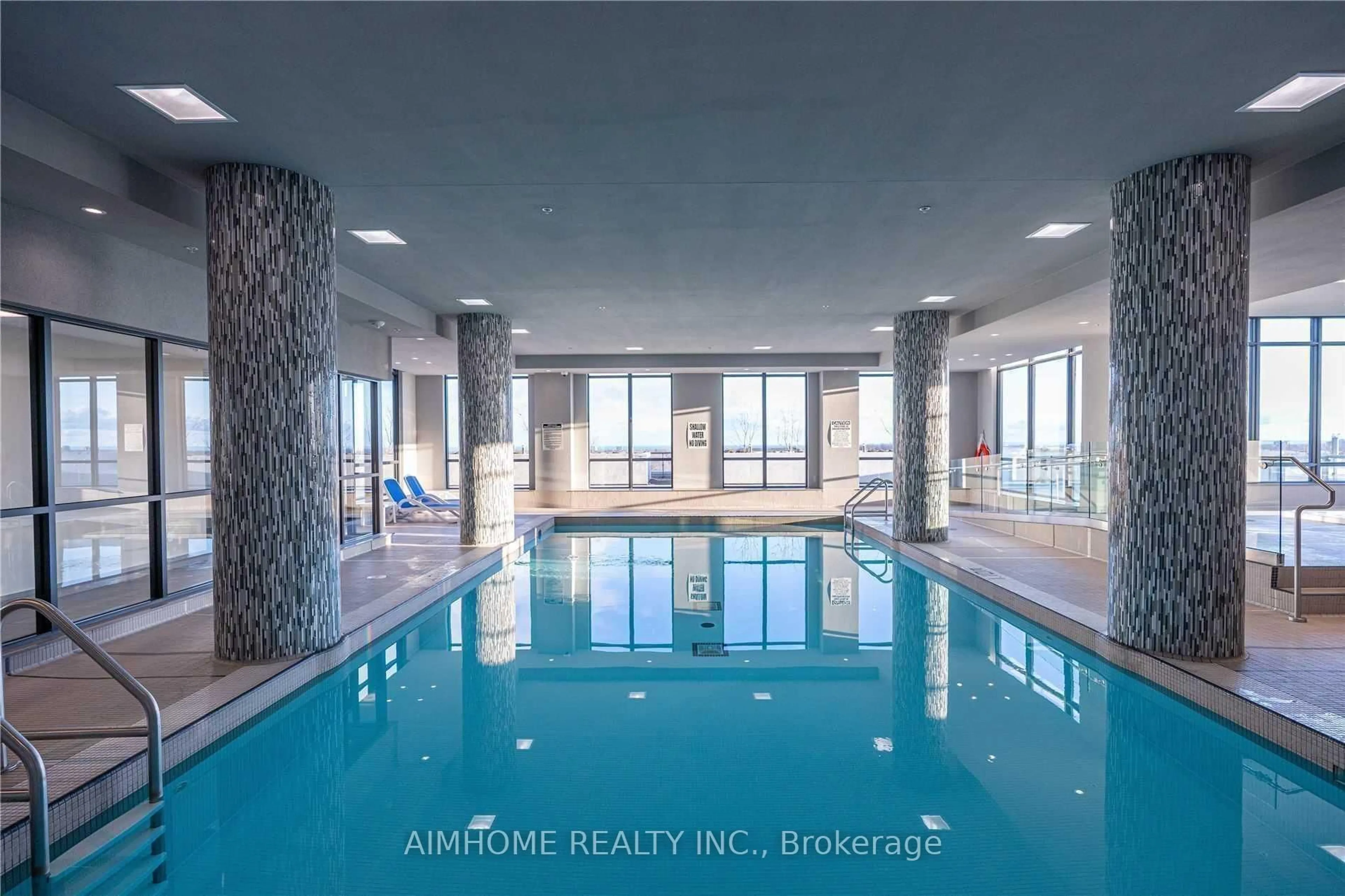 Pool for 3975 Grand Park Dr #4604, Mississauga Ontario L5B 0K4