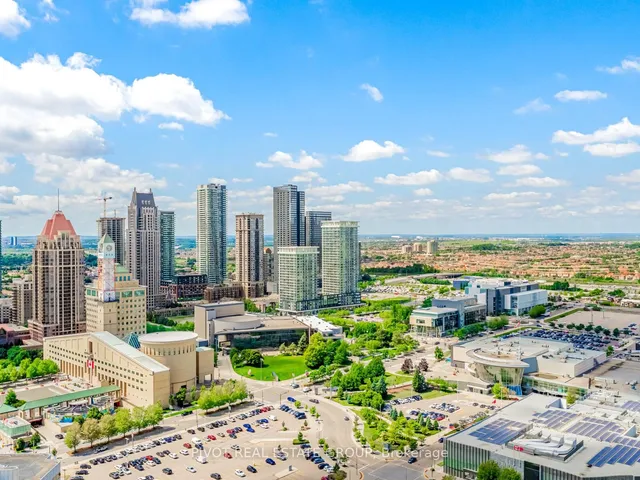 135 City Centre Dr #UPH01, Mississauga 5