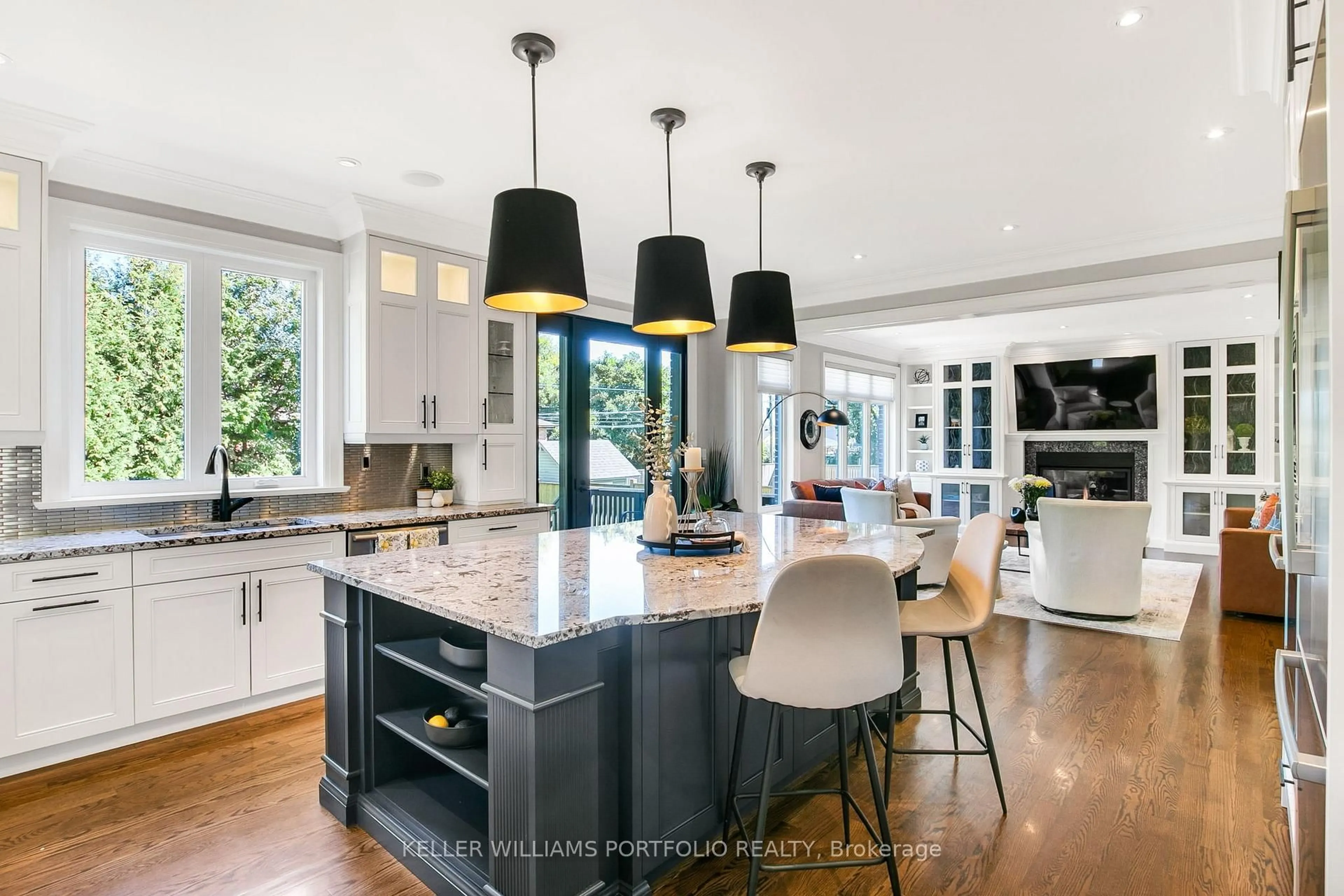 Open concept kitchen, unknown for 7 Maydolph Rd, Toronto Ontario M9B 1V5