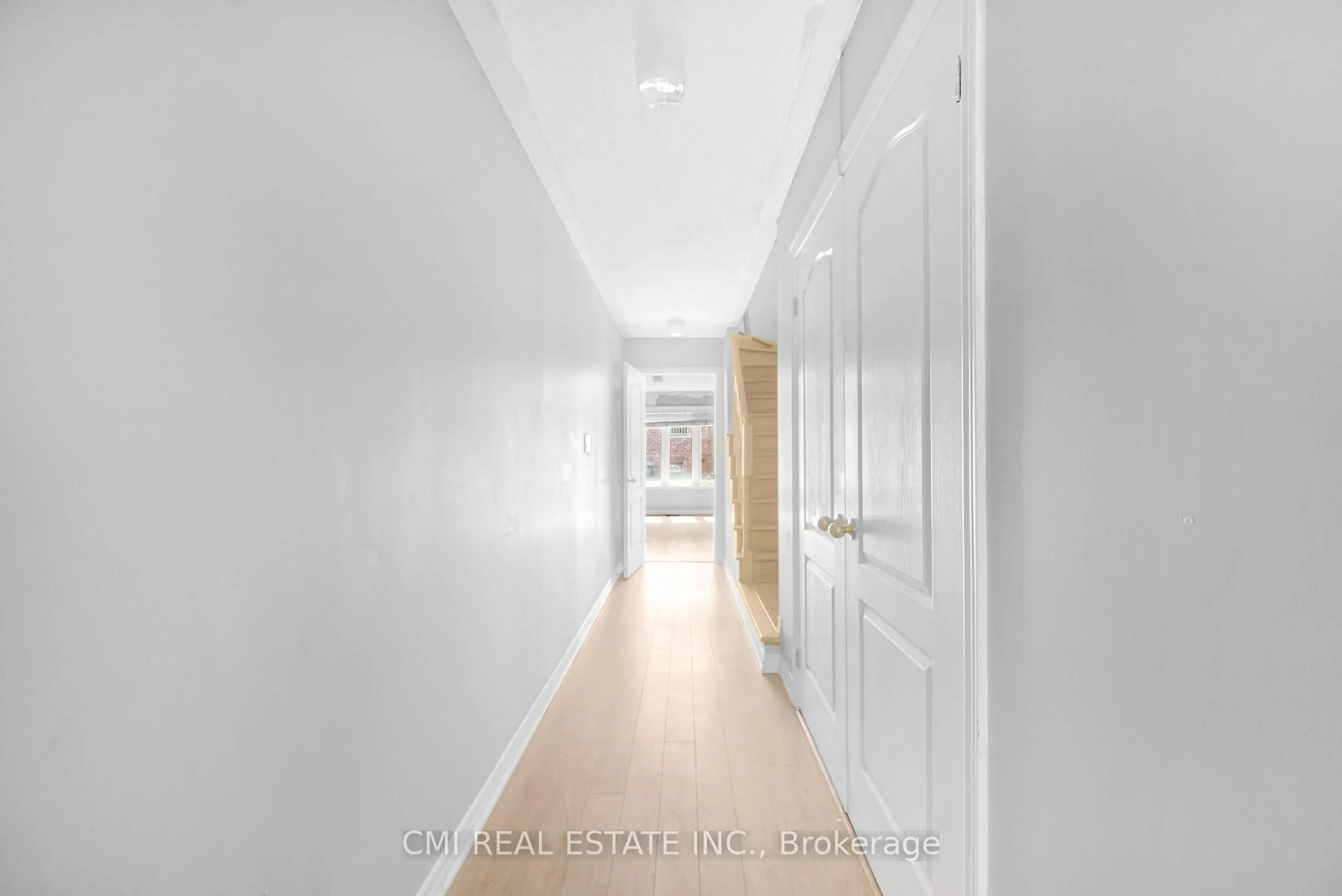 Indoor foyer for 21 Kayak Hts, Brampton Ontario L6Z 0H8