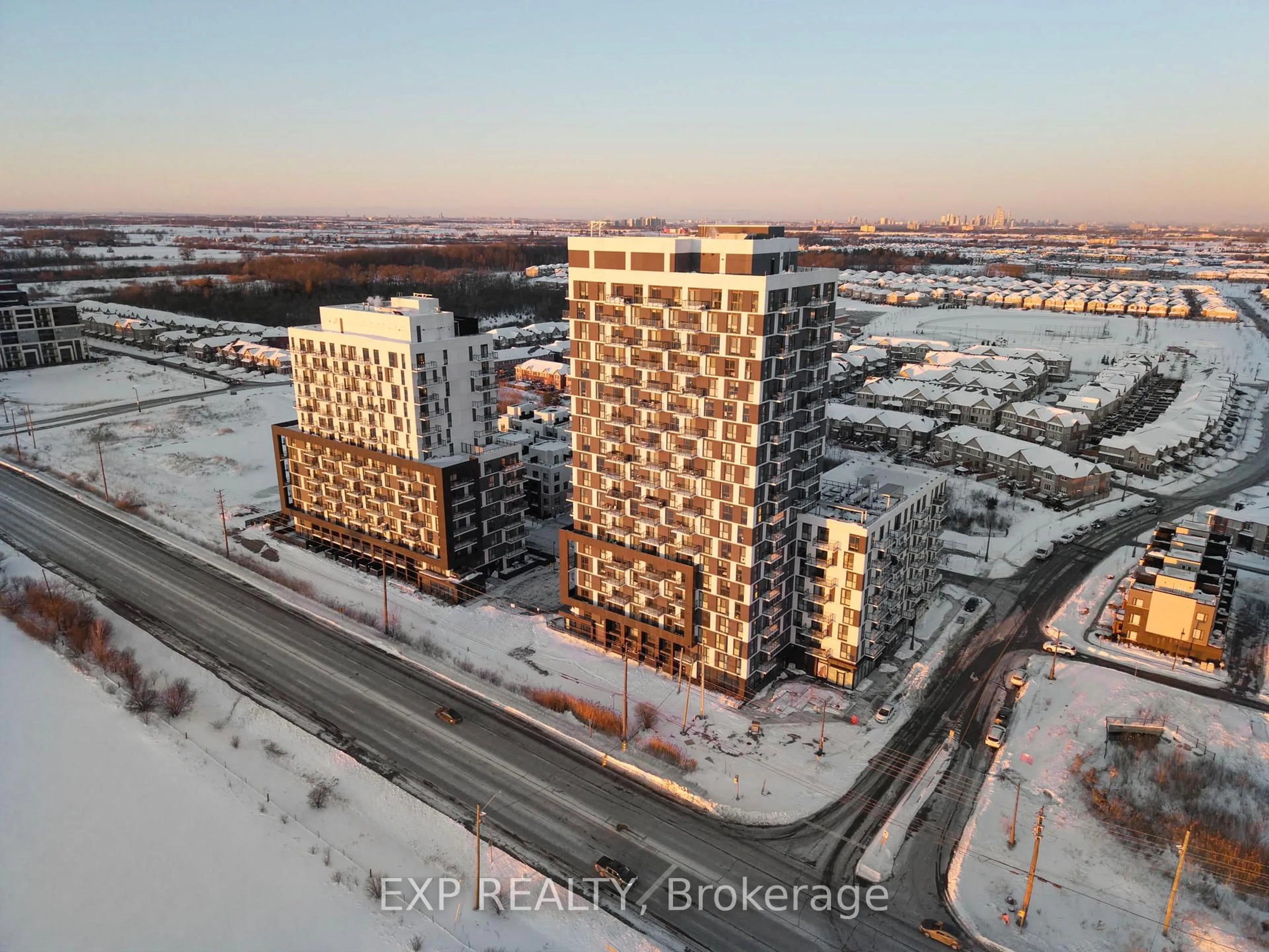 A pic from outside/outdoor area/front of a property/back of a property/a pic from drone, city buildings view from balcony for 335 Wheat Boom Dr Dr #1611, Oakville Ontario L6H 7Y1