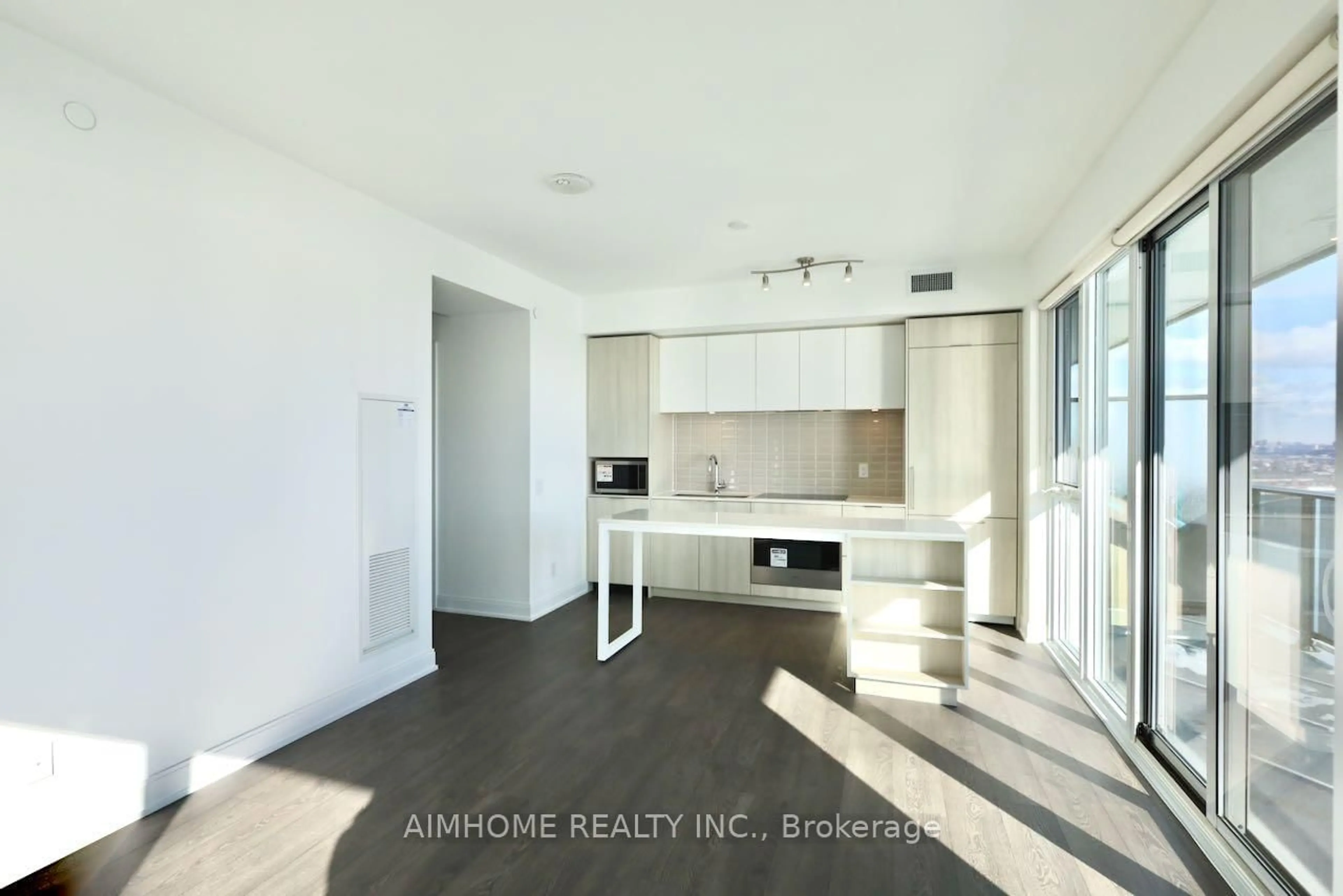 Unknown for 70 Annie Craig Dr #3206, Toronto Ontario M8V 0G2