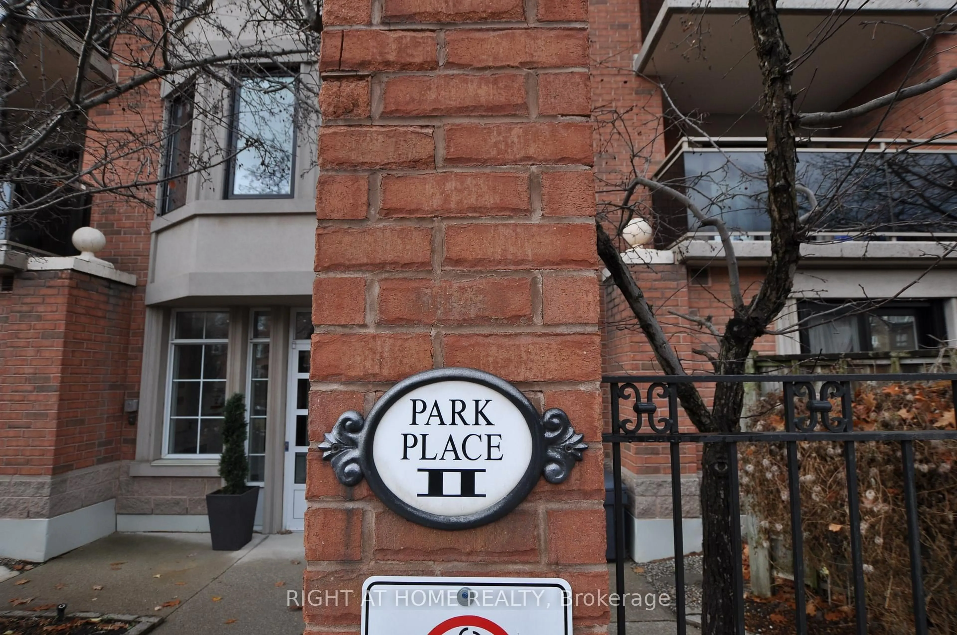 Parking for 2300 Parkhaven Blvd #308, Oakville Ontario L6H 6V9