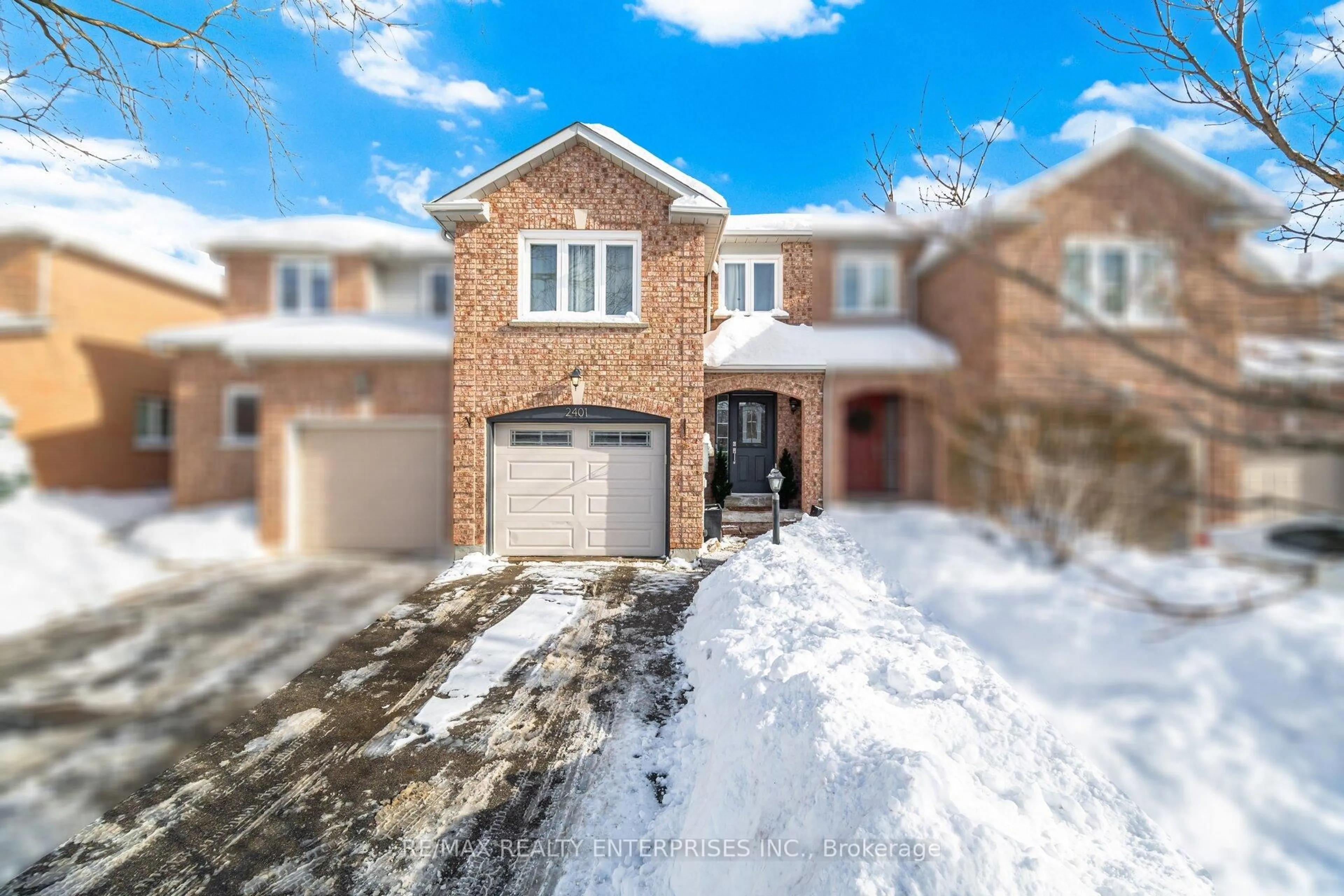 Home with brick exterior material, street for 2401 STEFI Tr, Oakville Ontario L6H 5Y5