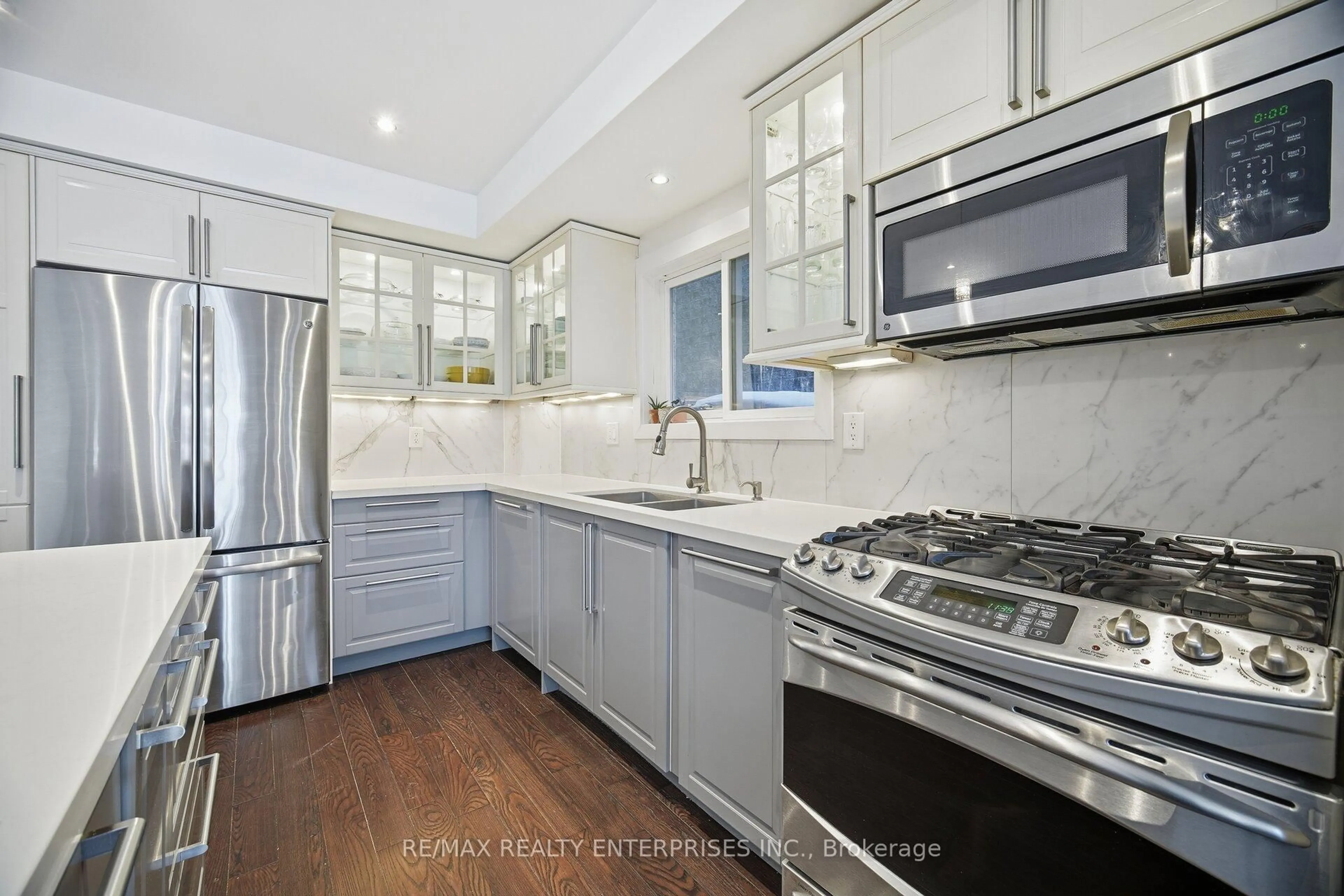 Unknown for 2401 STEFI Tr, Oakville Ontario L6H 5Y5