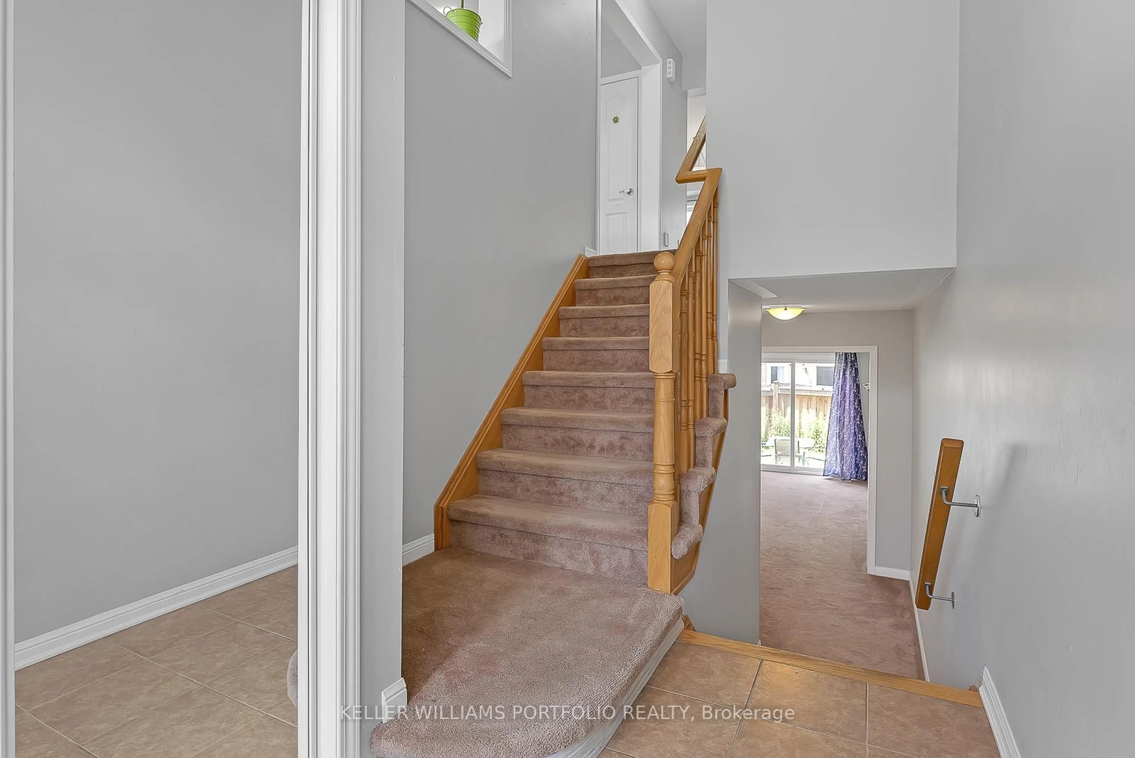 Unknown for 32 Affleck Rd, Brampton Ontario L7A 3Z2