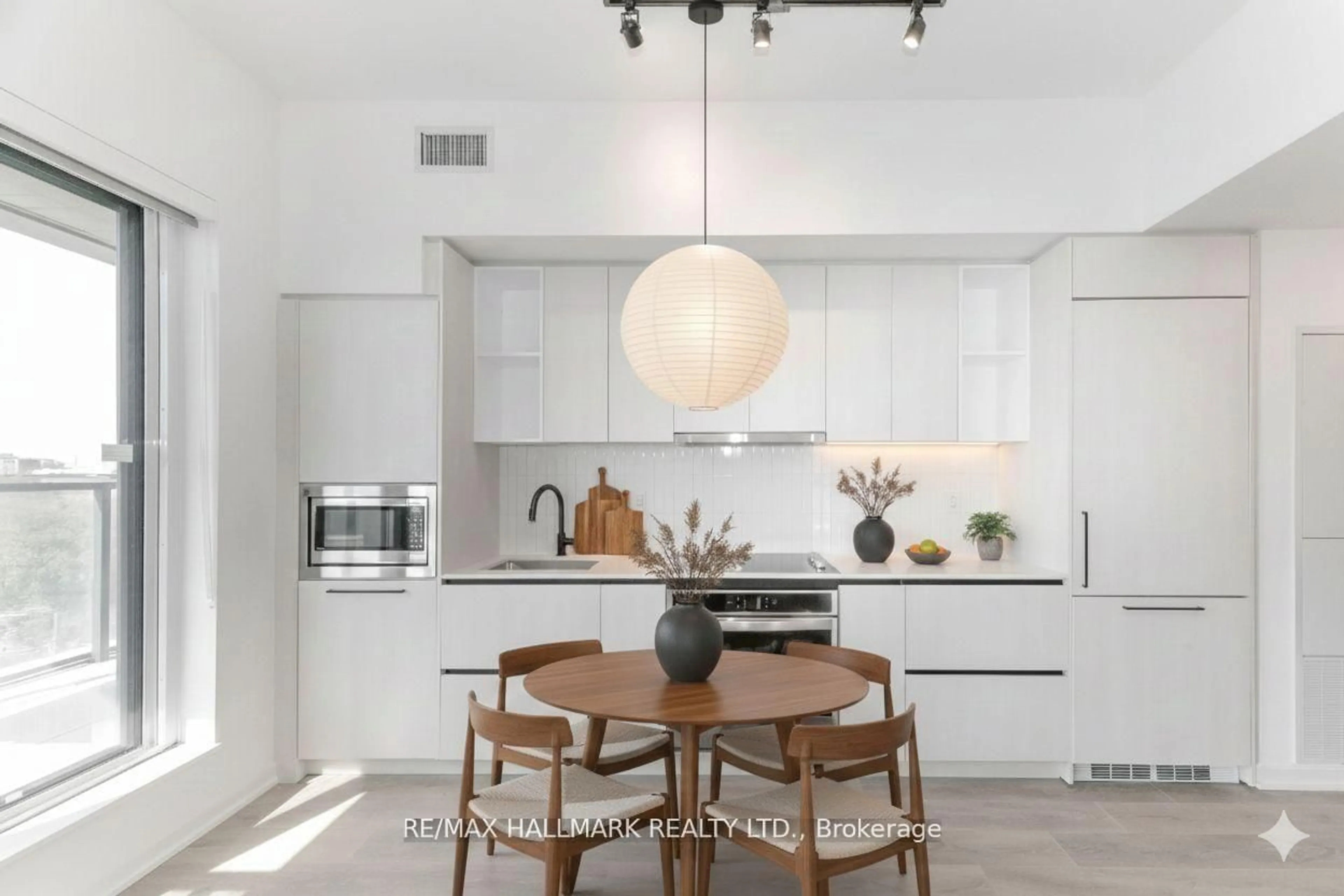 Contemporary kitchen, unknown for 1285 Dupont St #503, Toronto Ontario M6H 0E3