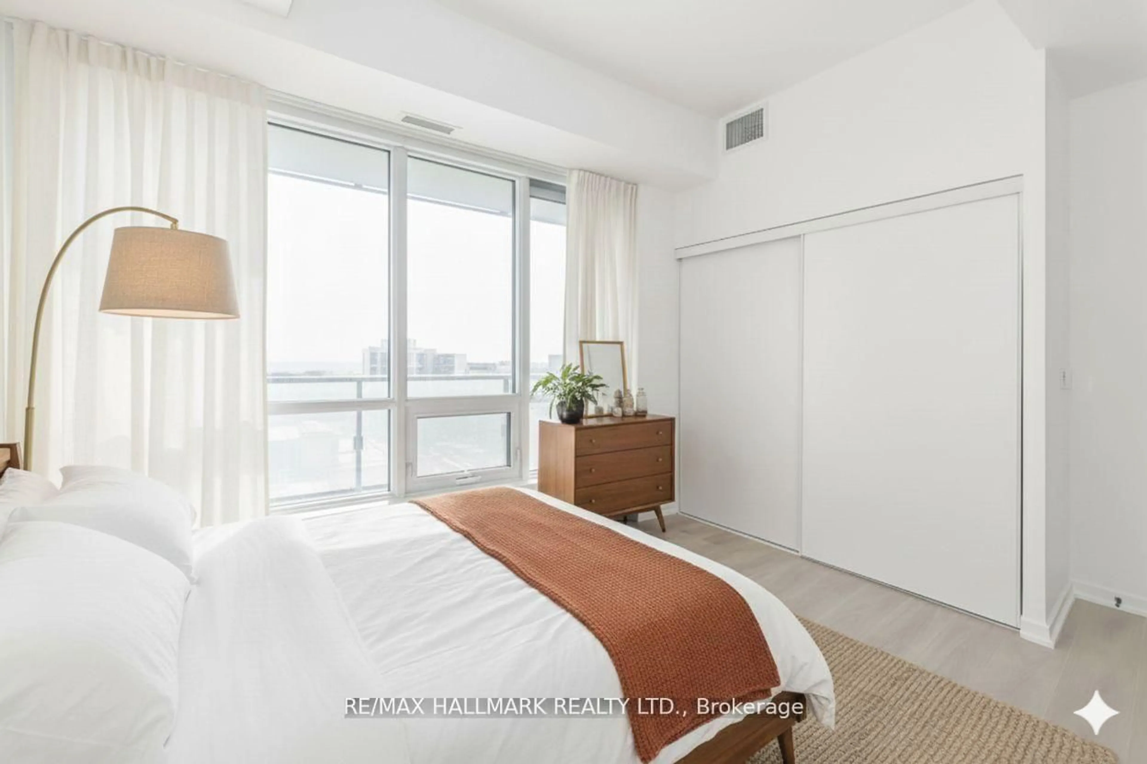 Bedroom with bed, unknown for 1285 Dupont St #503, Toronto Ontario M6H 0E3