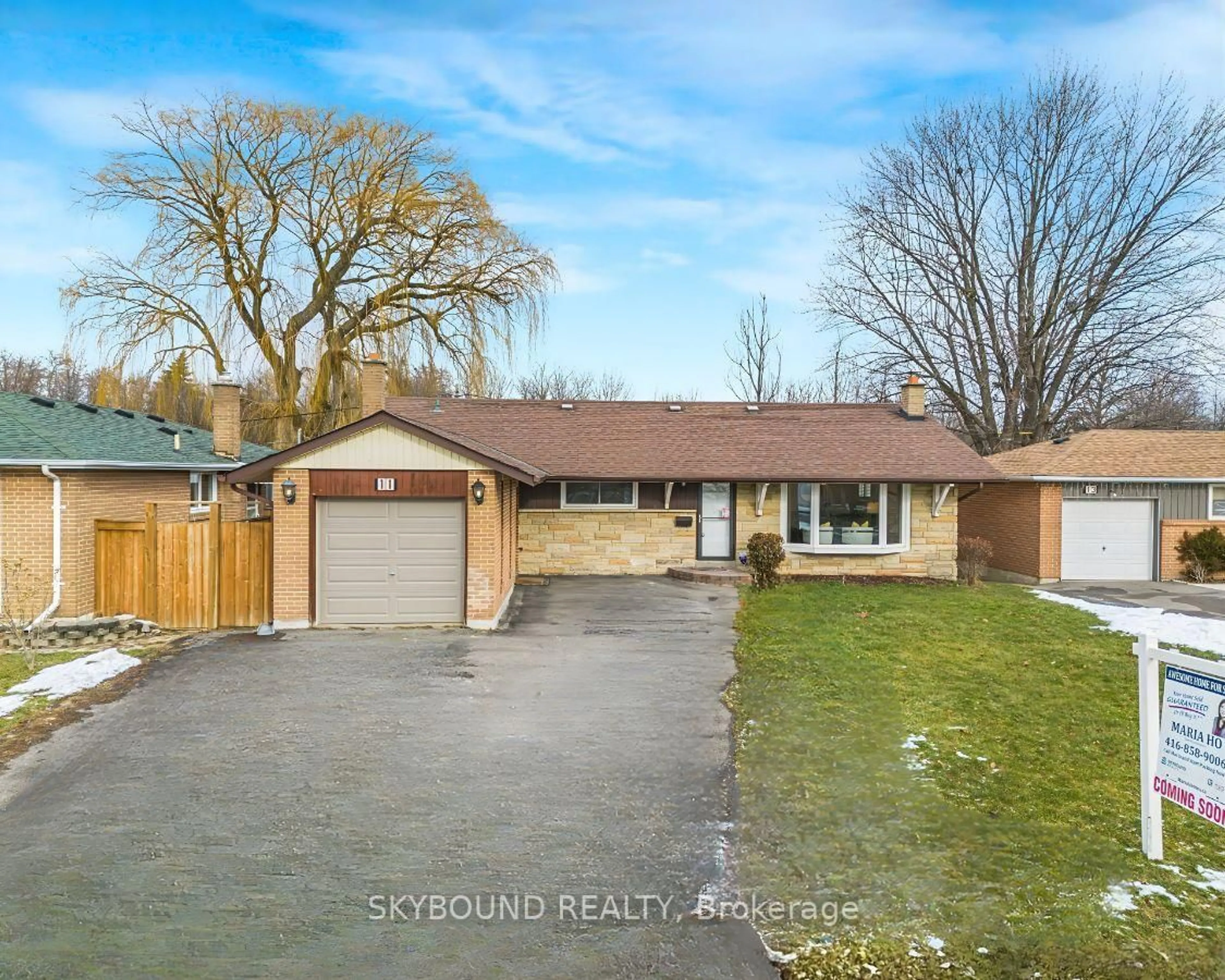 A pic from outside/outdoor area/front of a property/back of a property/a pic from drone, street for 11 Addington Cres, Brampton Ontario L6T 2R1